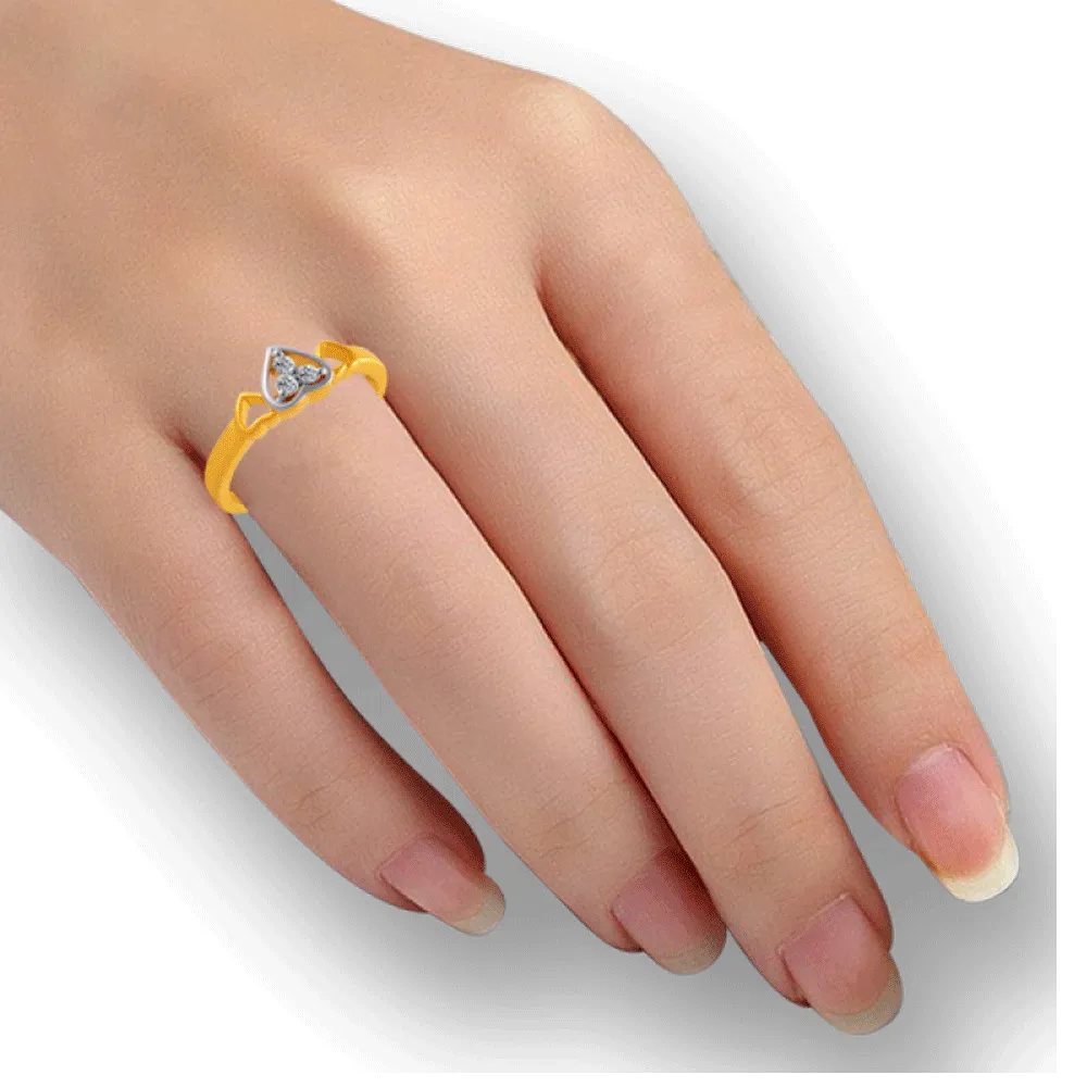 14KT (585) Yellow Gold And American Diamond Ring For Women