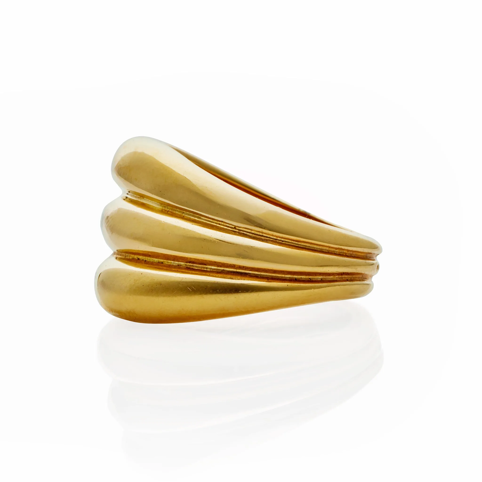 1970s Chaumet Paris 18K Gold Ring