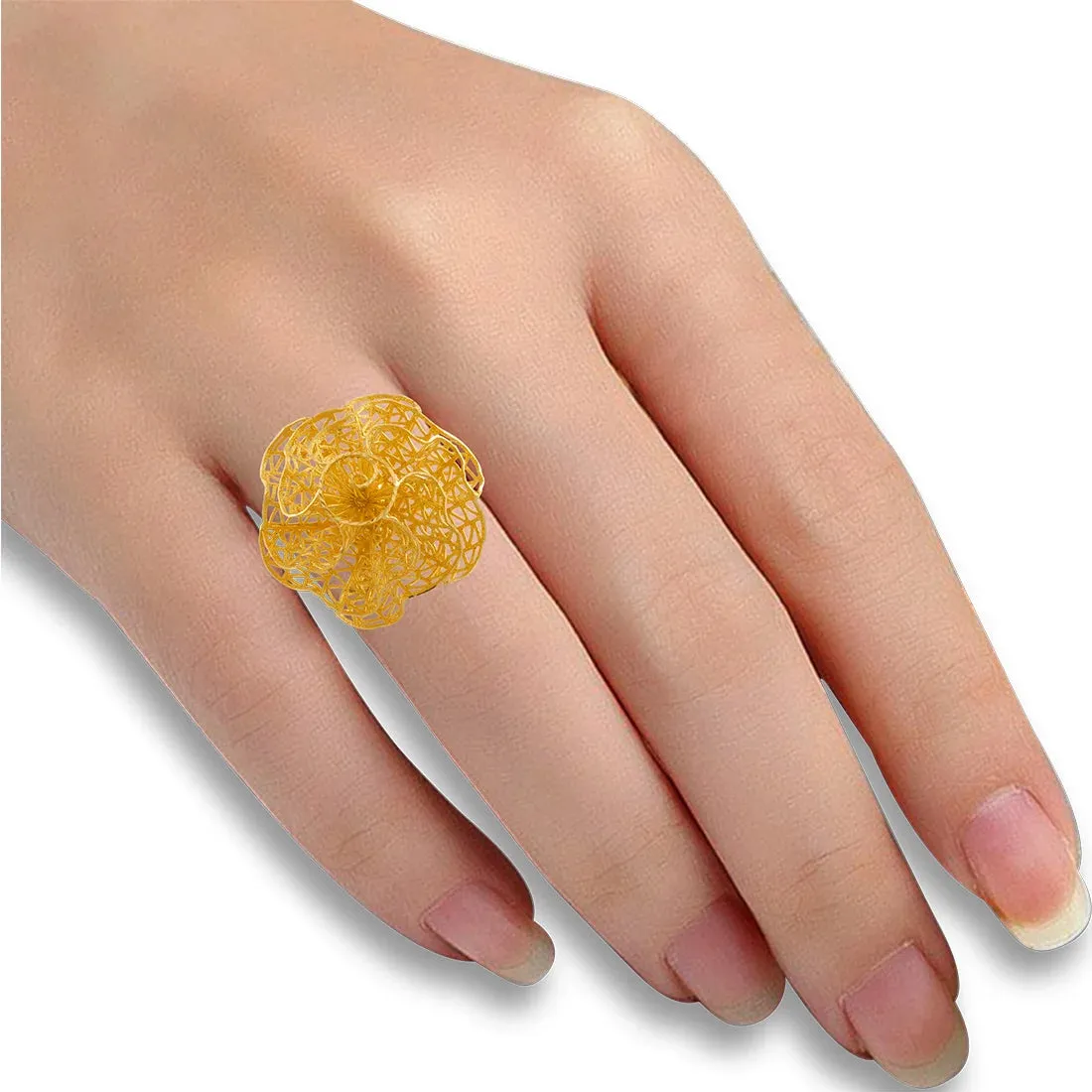 22K Gold Ring with Woven Flower Motif