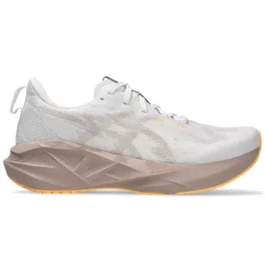 Affordable Fashion Women's ASICS Novablast 5 Video Games