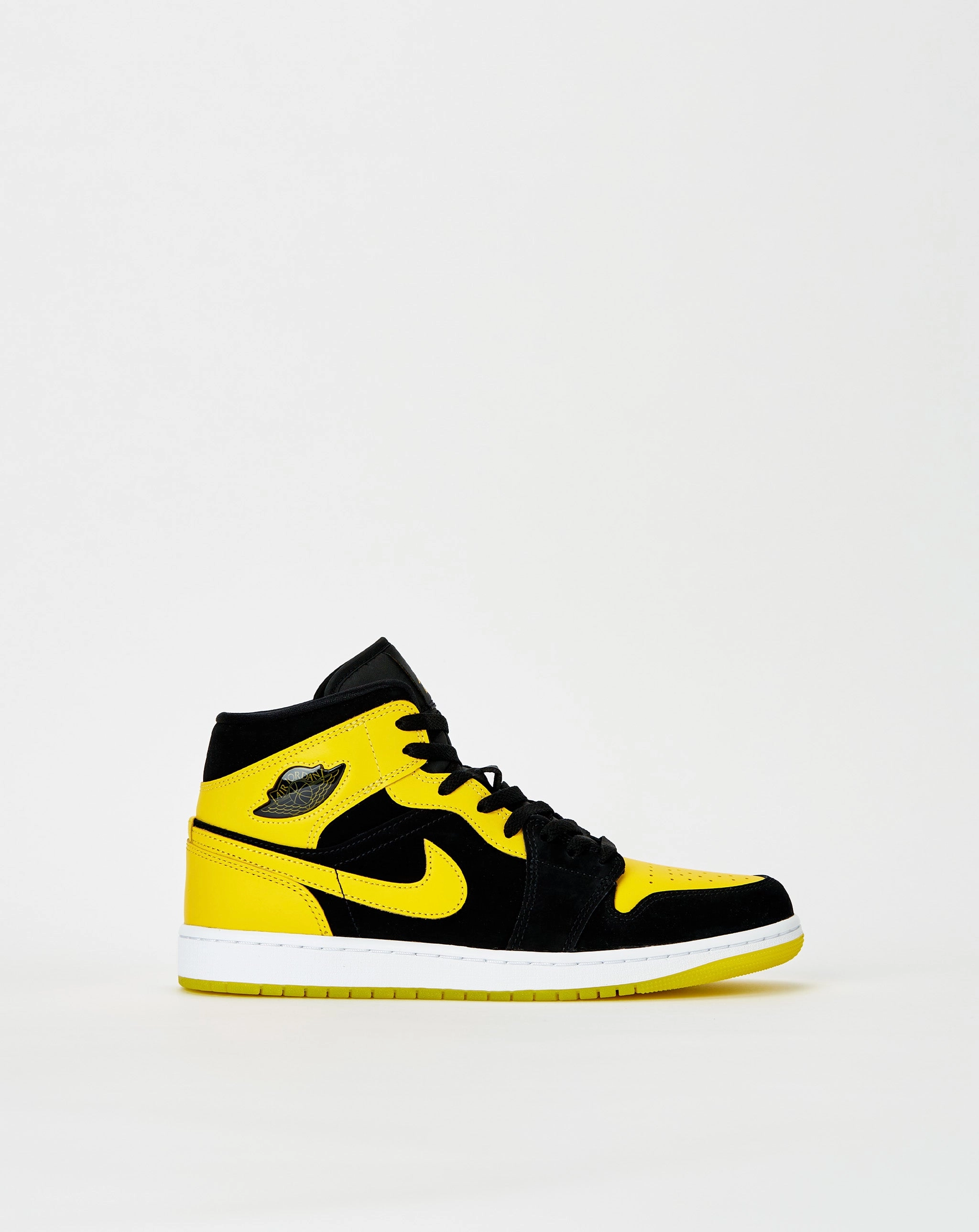 Air Jordan 1 Mid SE