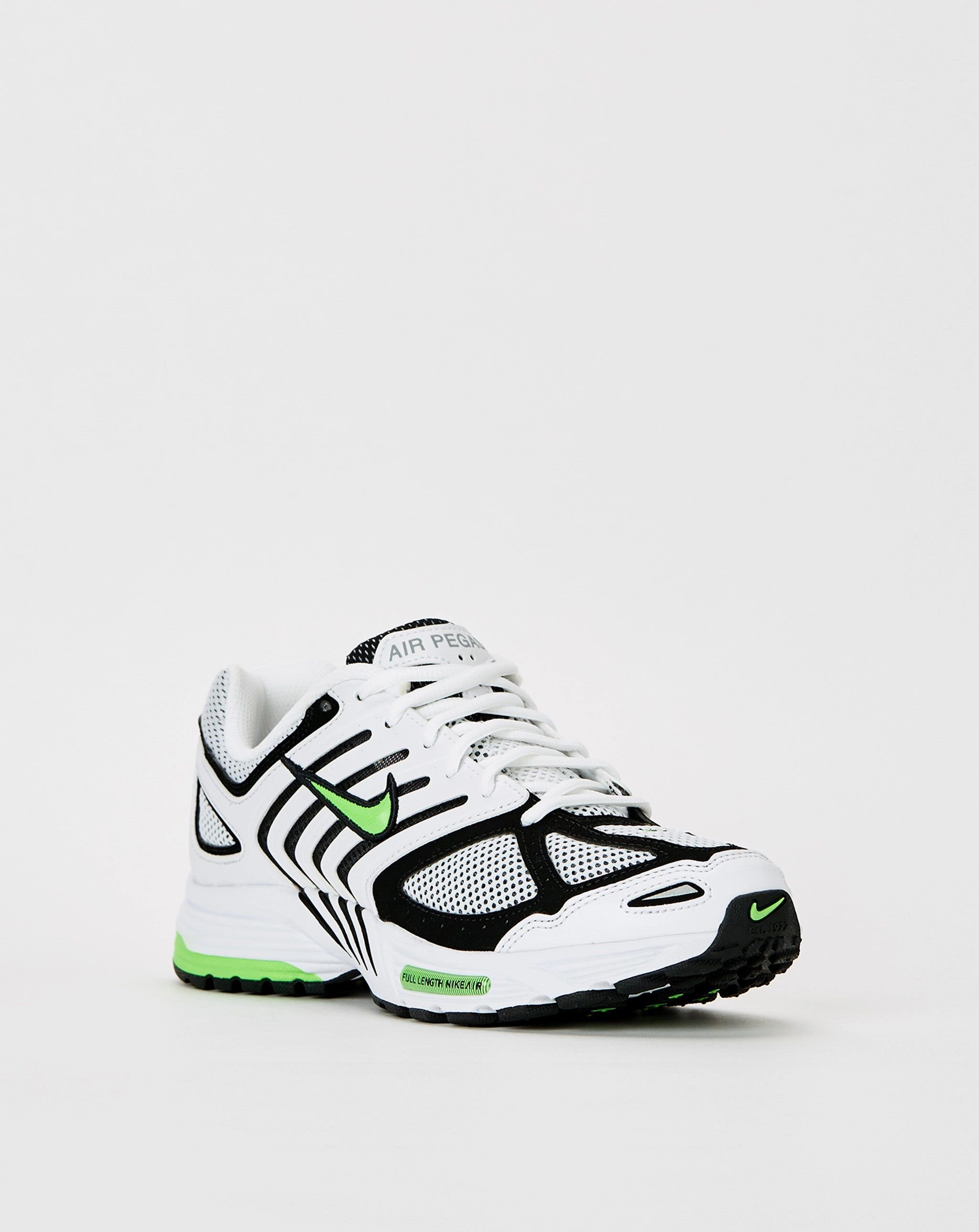 Air Pegasus 2005