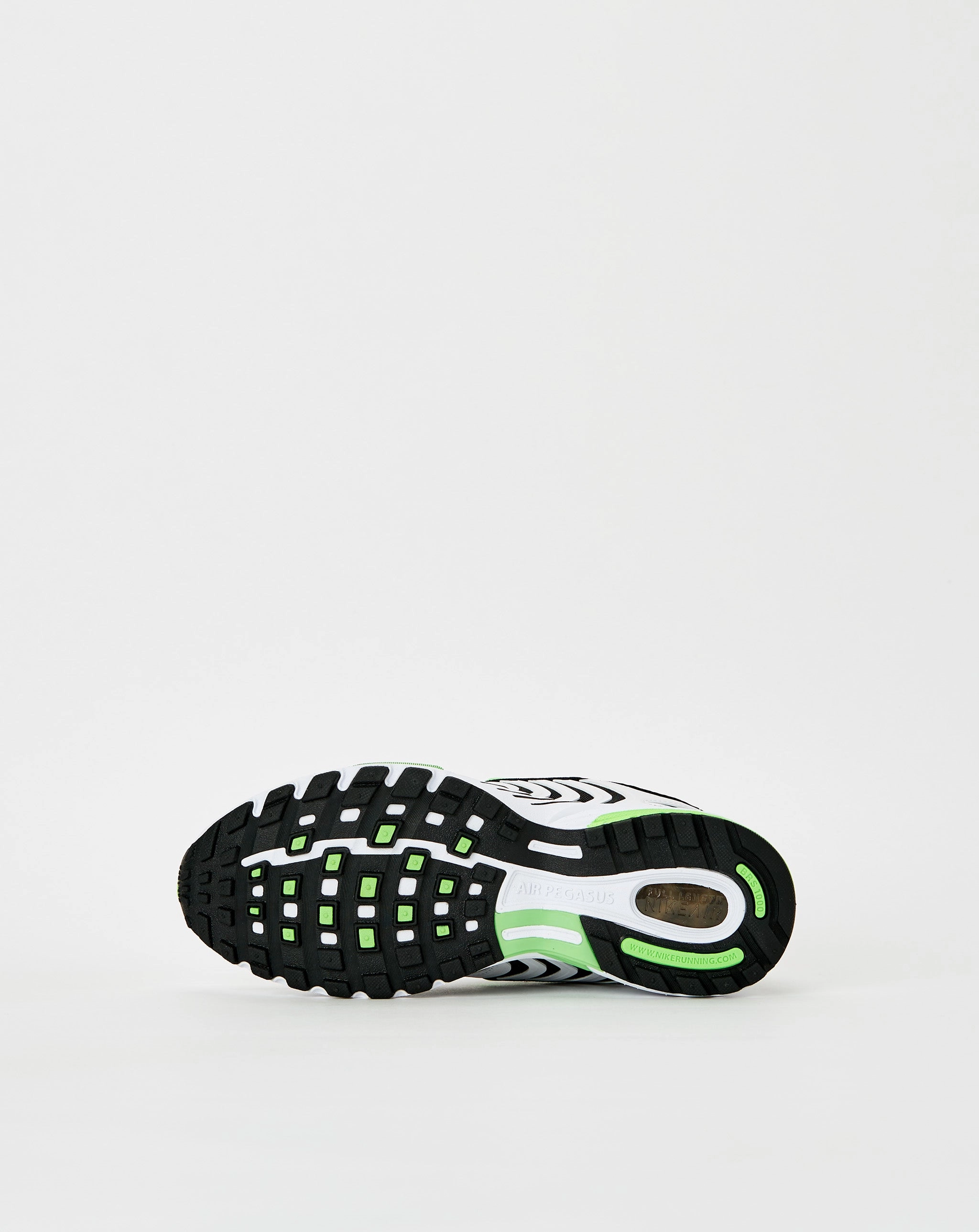 Air Pegasus 2005