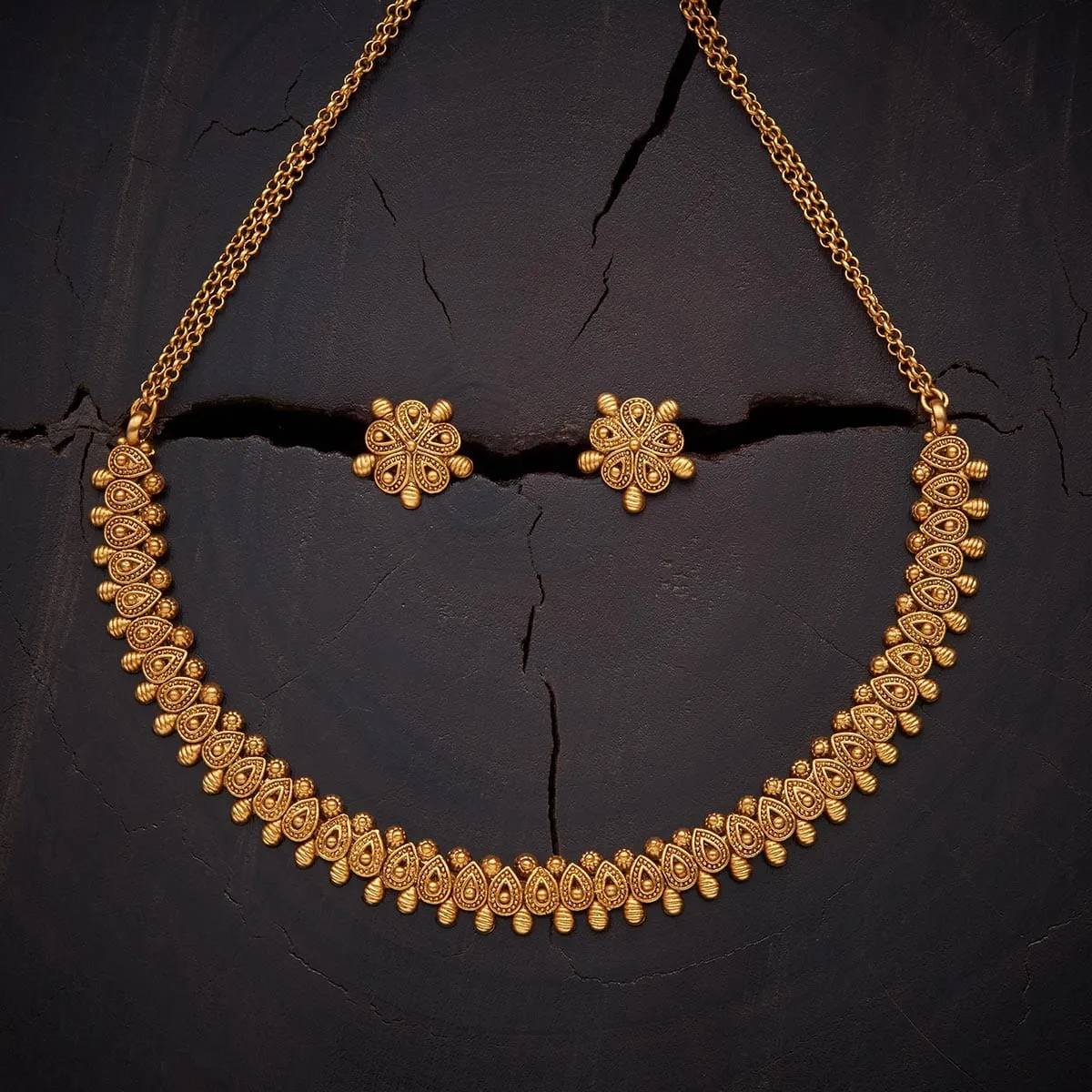 Antique Necklace 136287