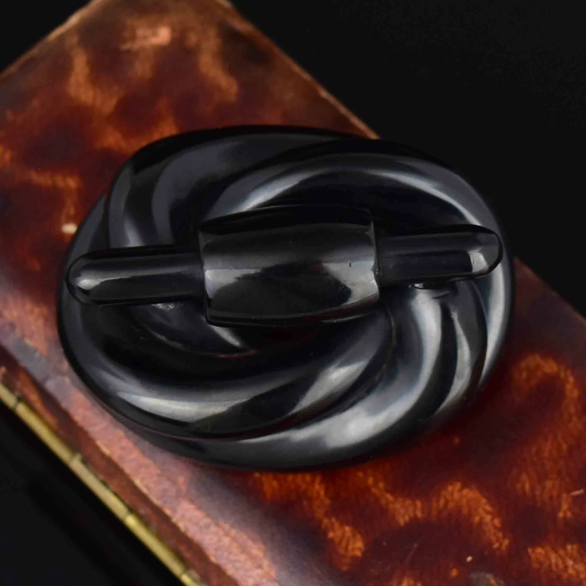 Antique Victorian Carved Whitby Jet Lovers Knot Brooch