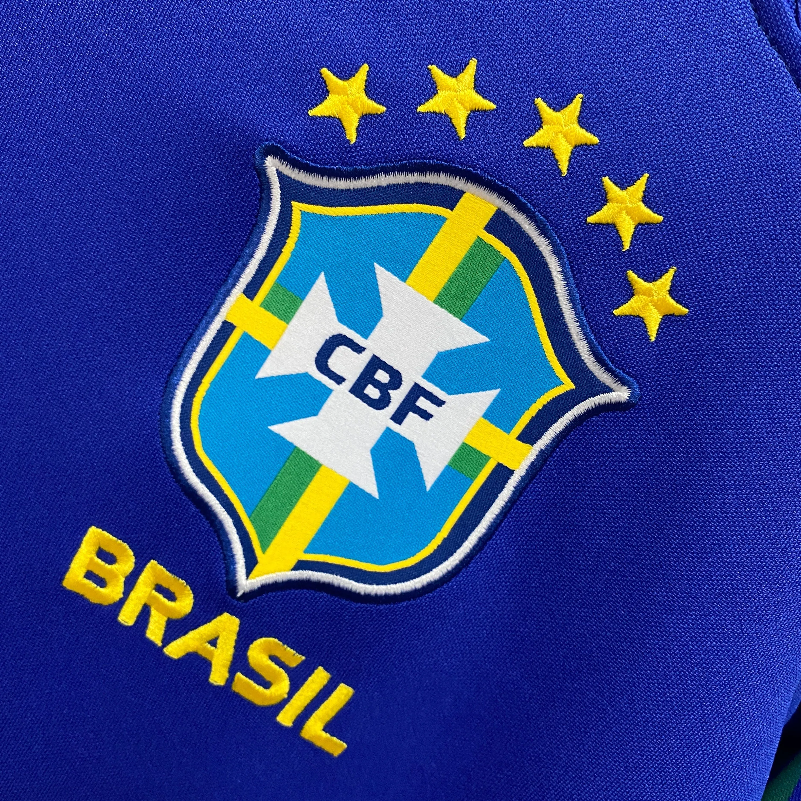 Camisa Brasil II 22/23 - Verso - Retr football fan jackets