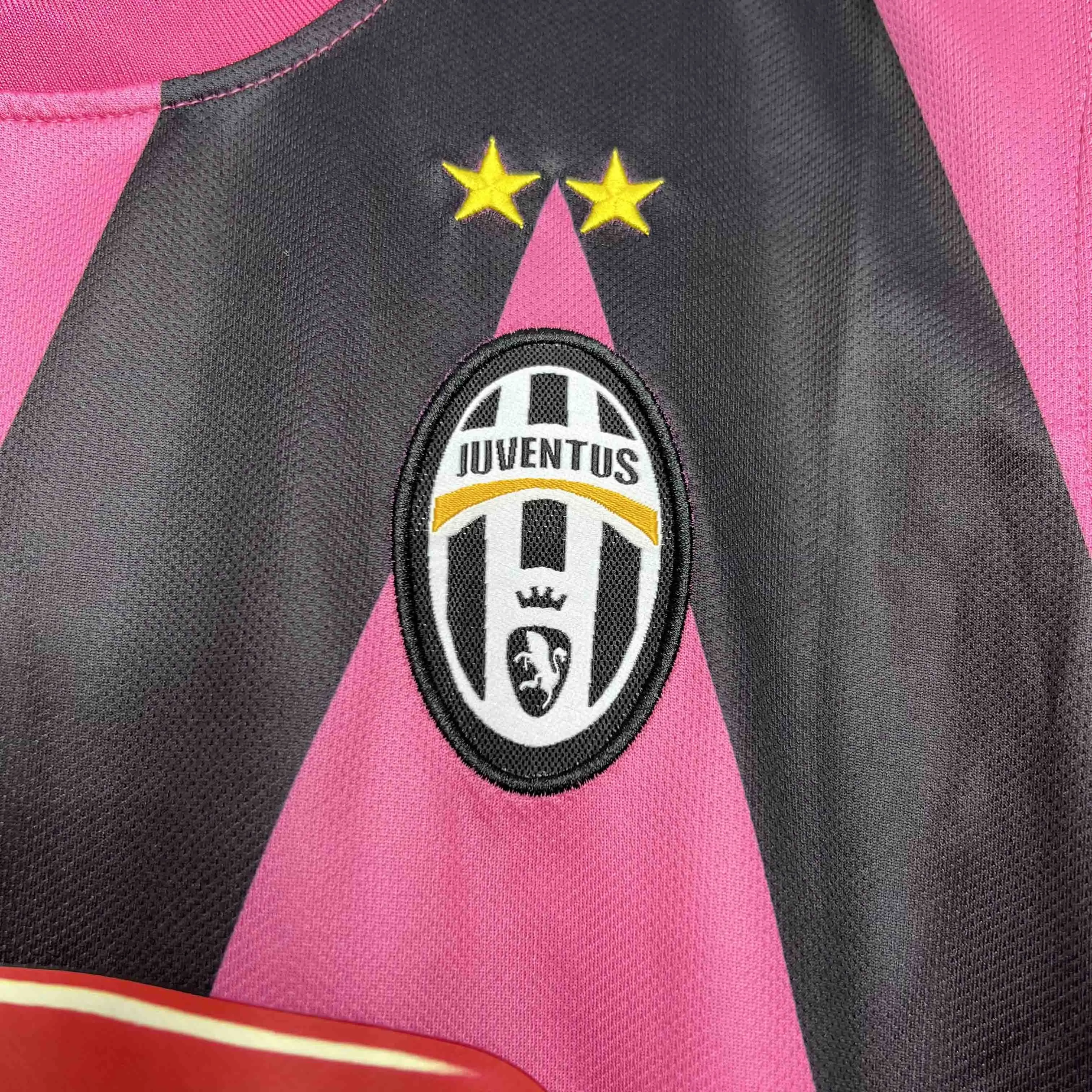 Camisa Juventus II 11/12 - Verso - Retr soccer supporter badges