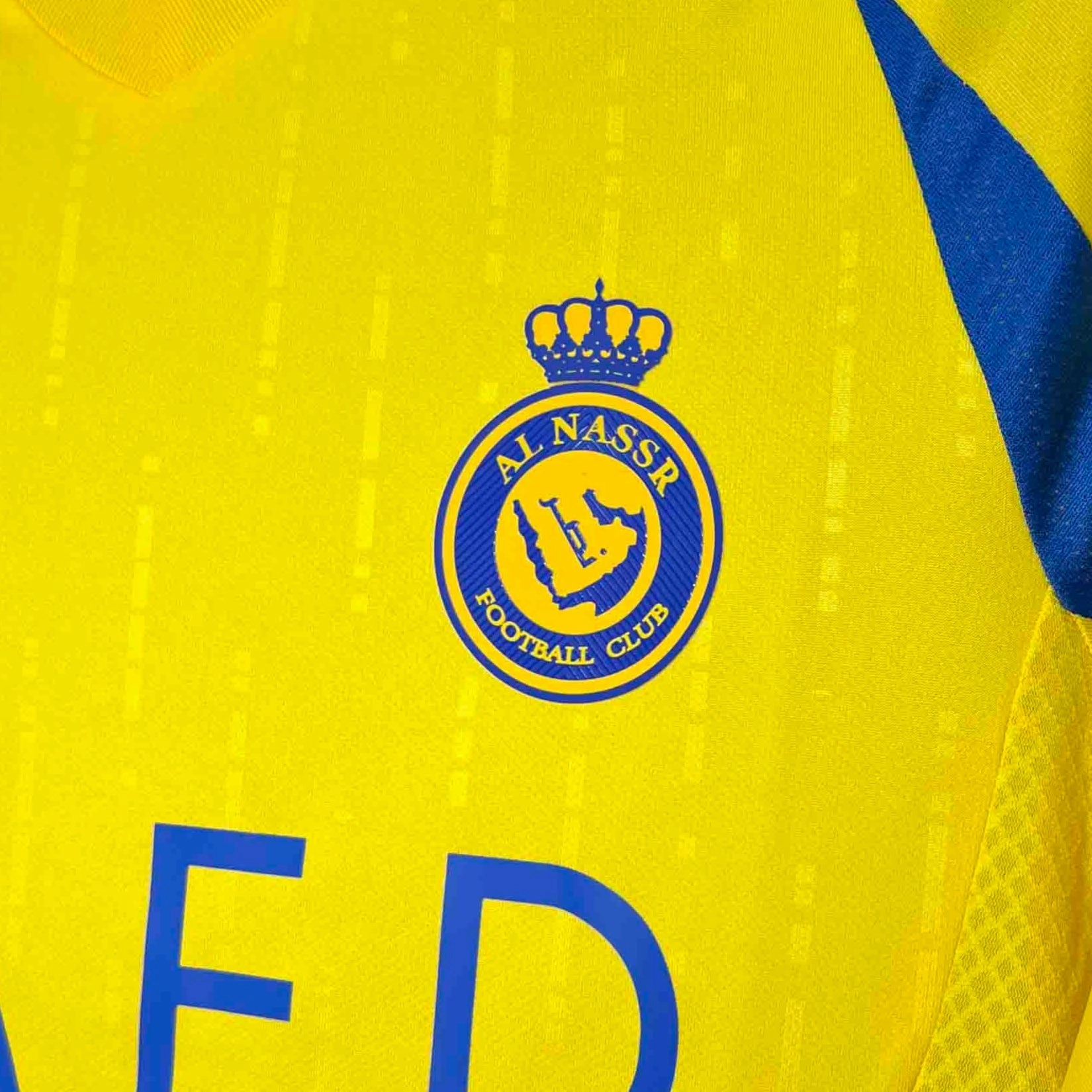 Camisa Al-Nassr I 24/25 - Verso - Torcedor football fan badges