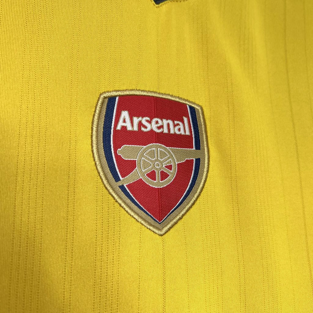 Camisa Arsenal II 05/06 - Verso - Retr football fan banners