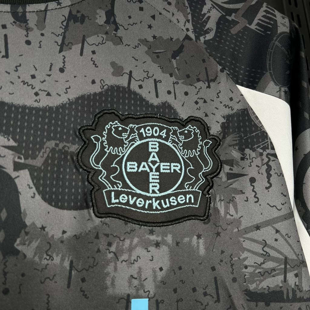 Camisa Bayer Leverkusen III 24/25 - Verso - Torcedor football fan banners