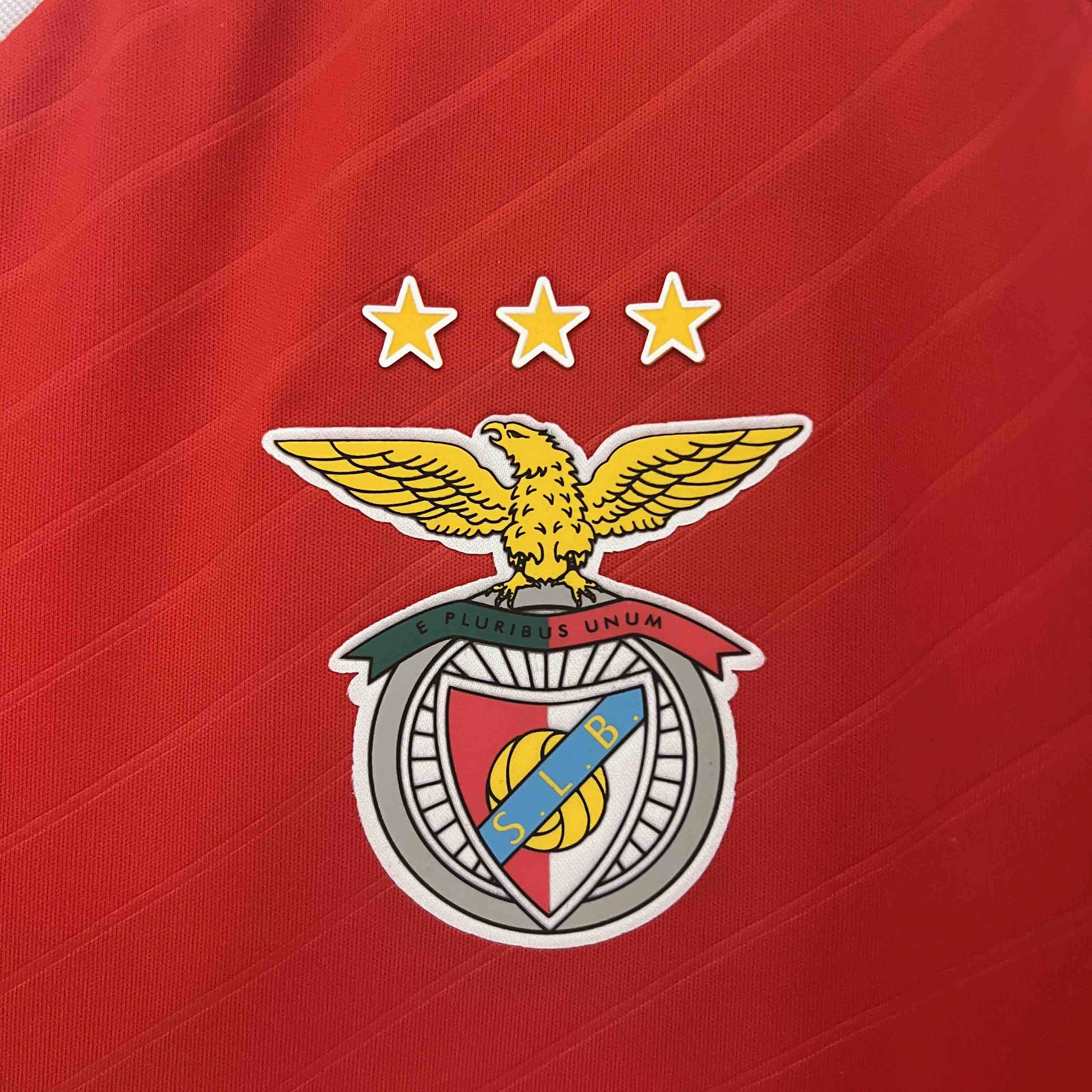 Camisa Benfica I 24/25 - Verso - Torcedor soccer fan cushions