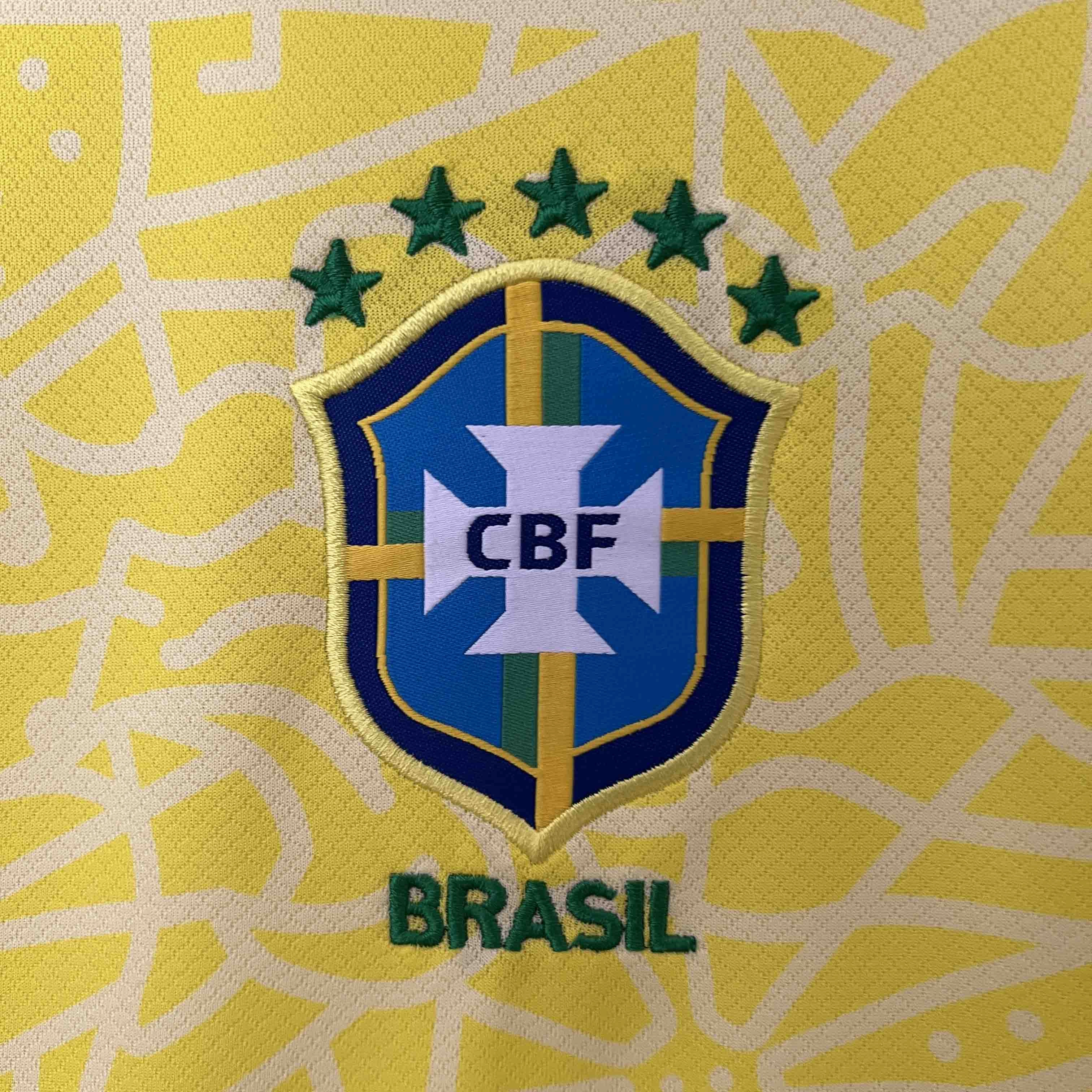 Camisa Brasil I 24/25 - Verso - Feminina soccer fan gifts