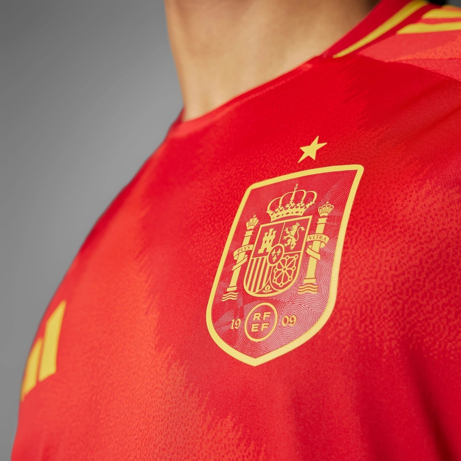 Camisa Espanha I 24/25 - Verso - Manga Longa soccer fans apparel