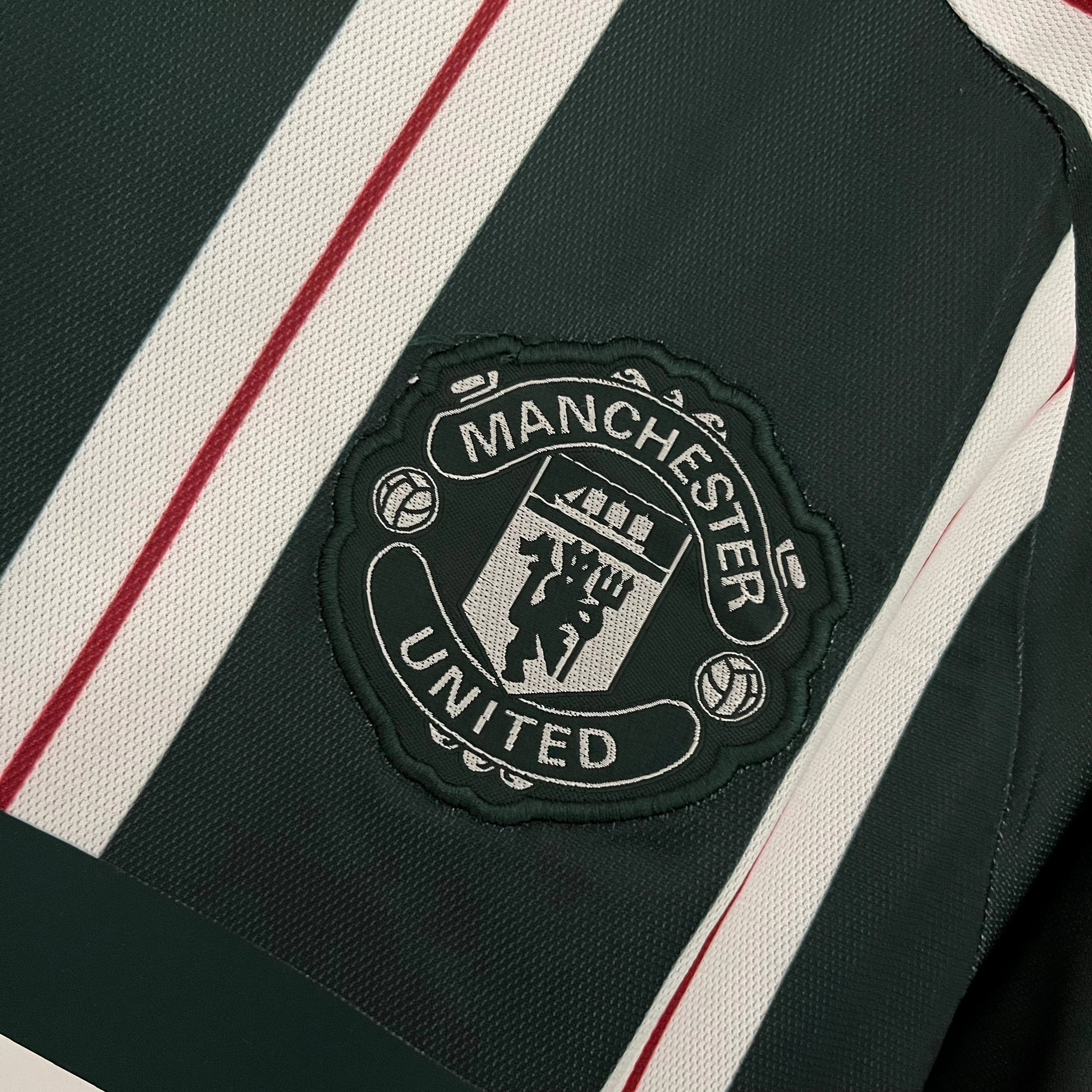 Camisa Manchester United II 23/24 - Verso - Torcedor retro football jerseys