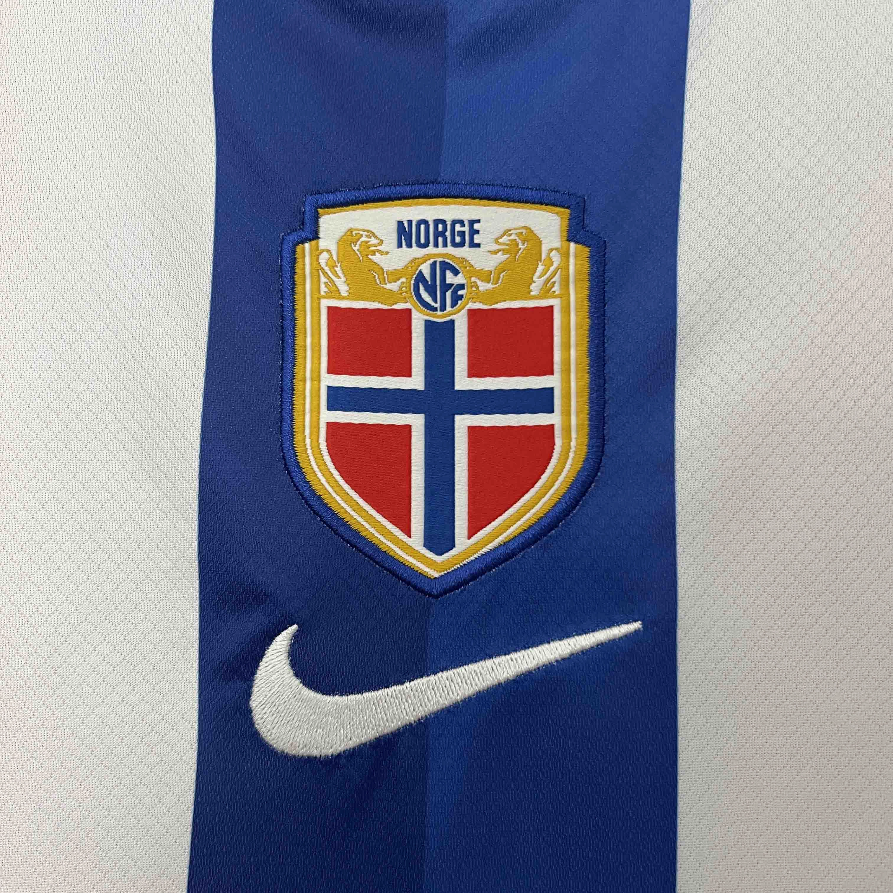 Camisa Noruega I 24/25 - Verso - Torcedor football jersey collection