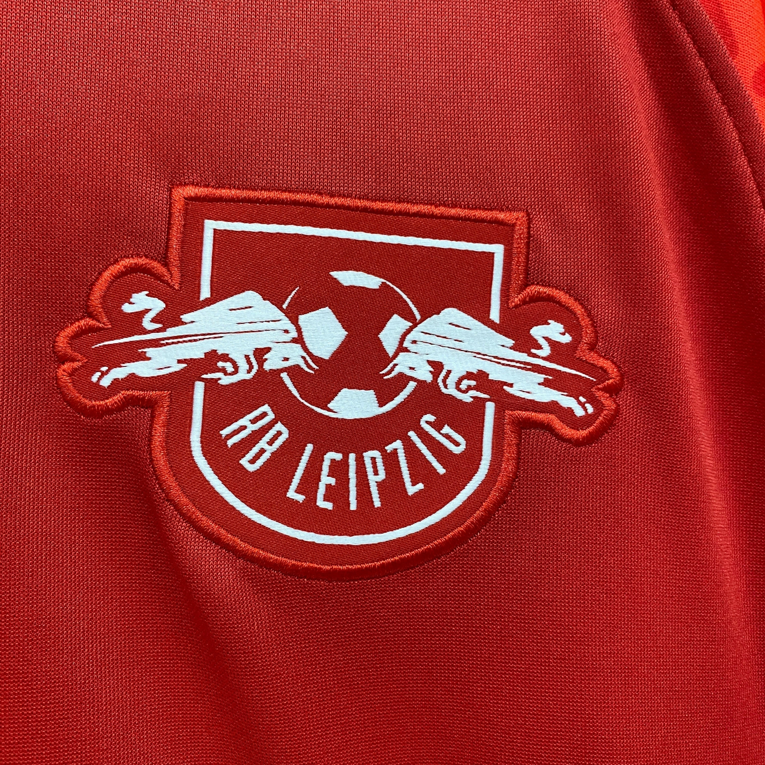 Camisa RB Leipzig IIII 21/22 - Verso - Retr football fan towels