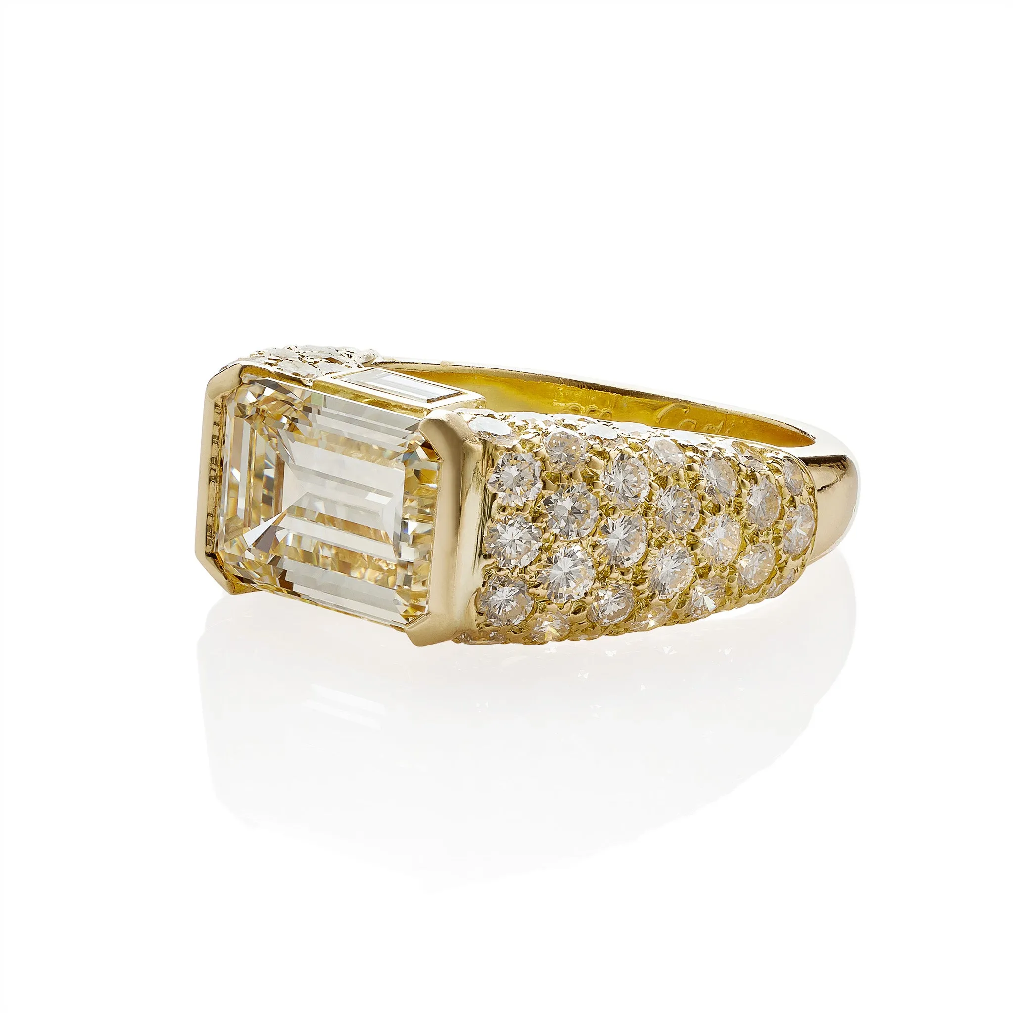 Cartier Monture Paris Emerald-cut Diamond Ring