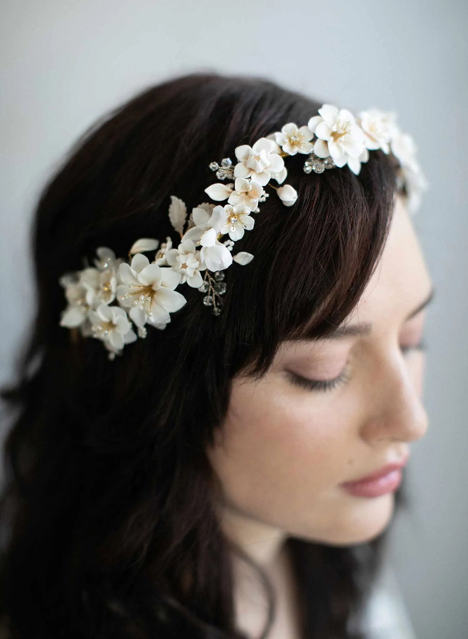 Creamy blossom hair vine - Style #942