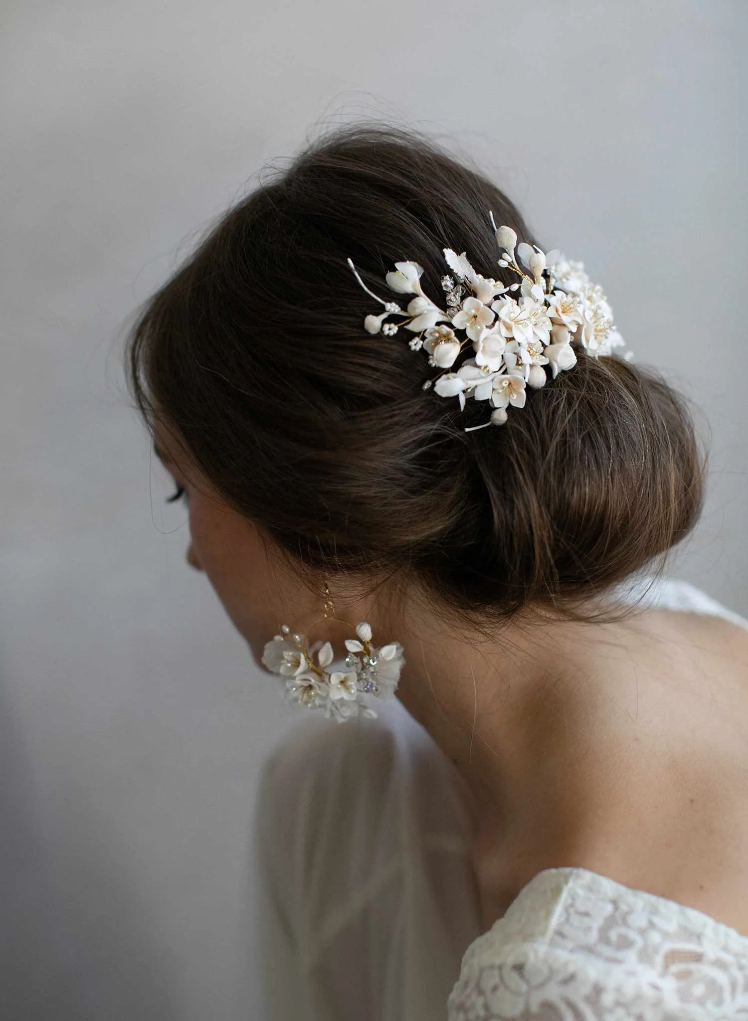 Creamy decadence floral headpiece - Style #939