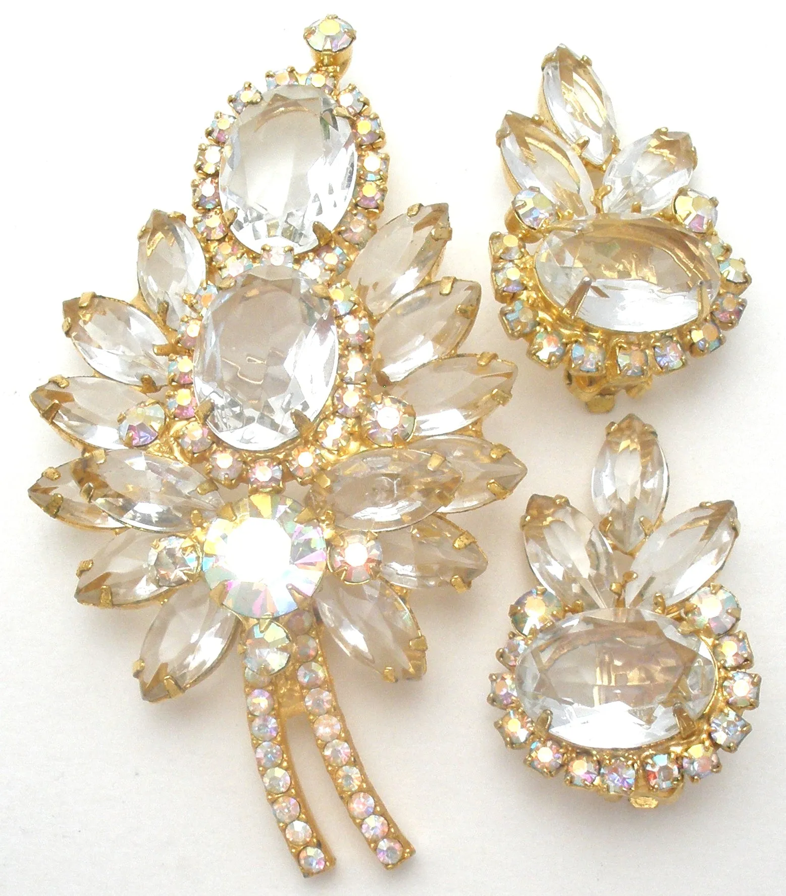 D & E Juliana Leaf Brooch & Earrings Clear & Ab Rhinestone Set