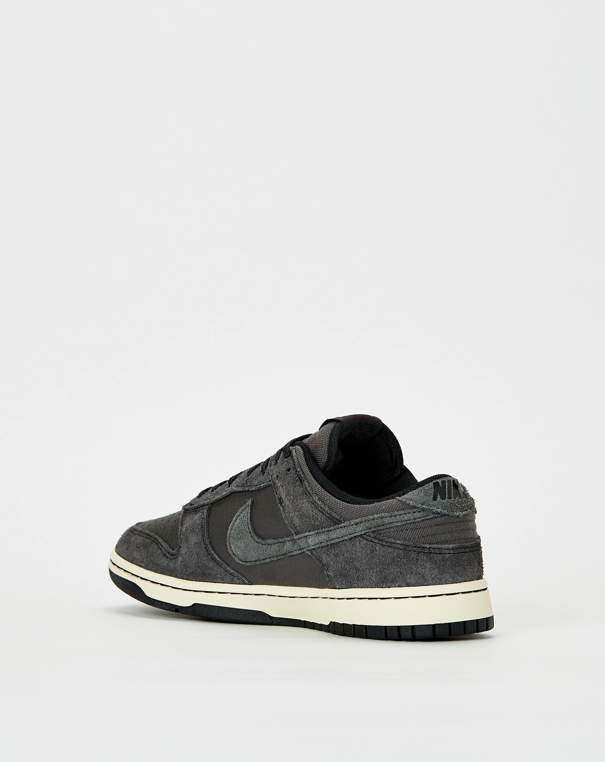 Dunk Low Retro Premium