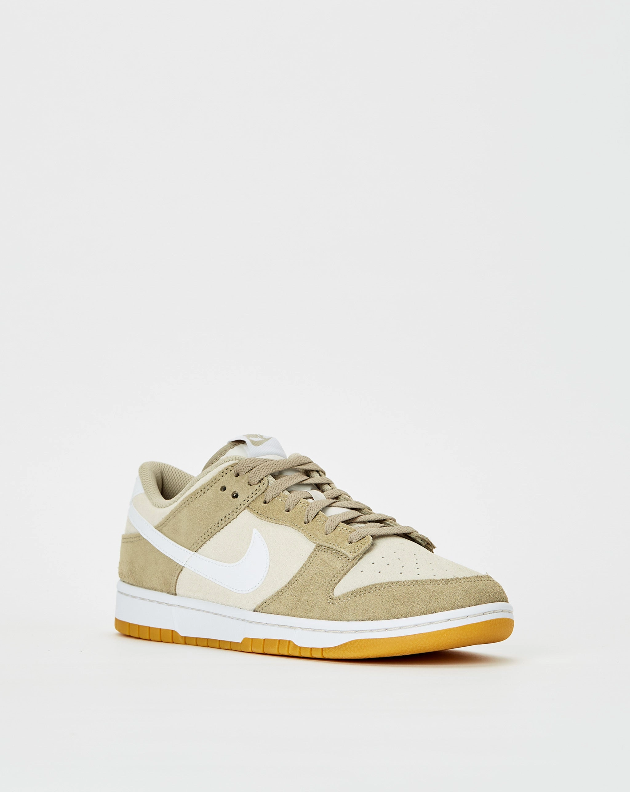 Dunk Low Retro SE