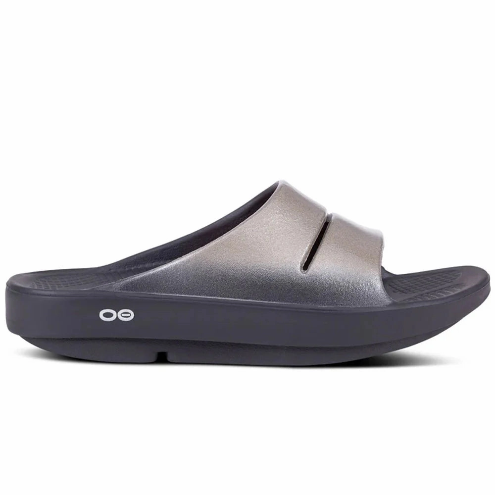 Fashion Trends Women's OOFOS OOahh Luxe Slide Shorts