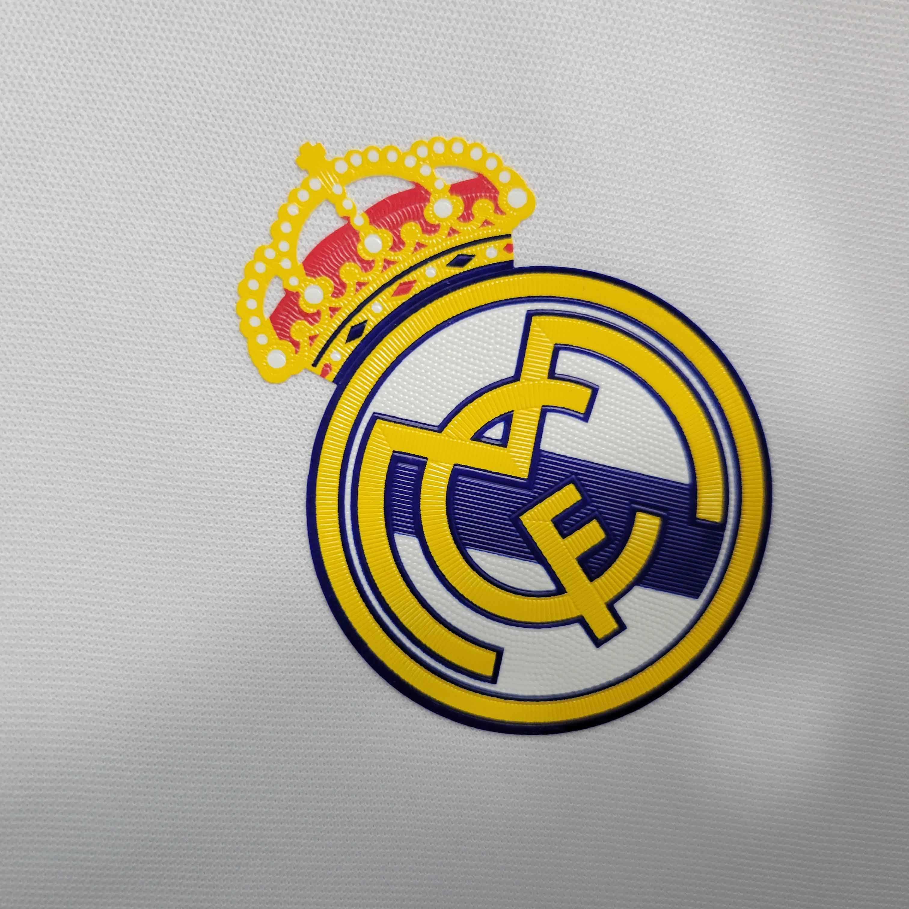 football fan badges Camisa Real Madrid I 16/17 - Verso - Retr