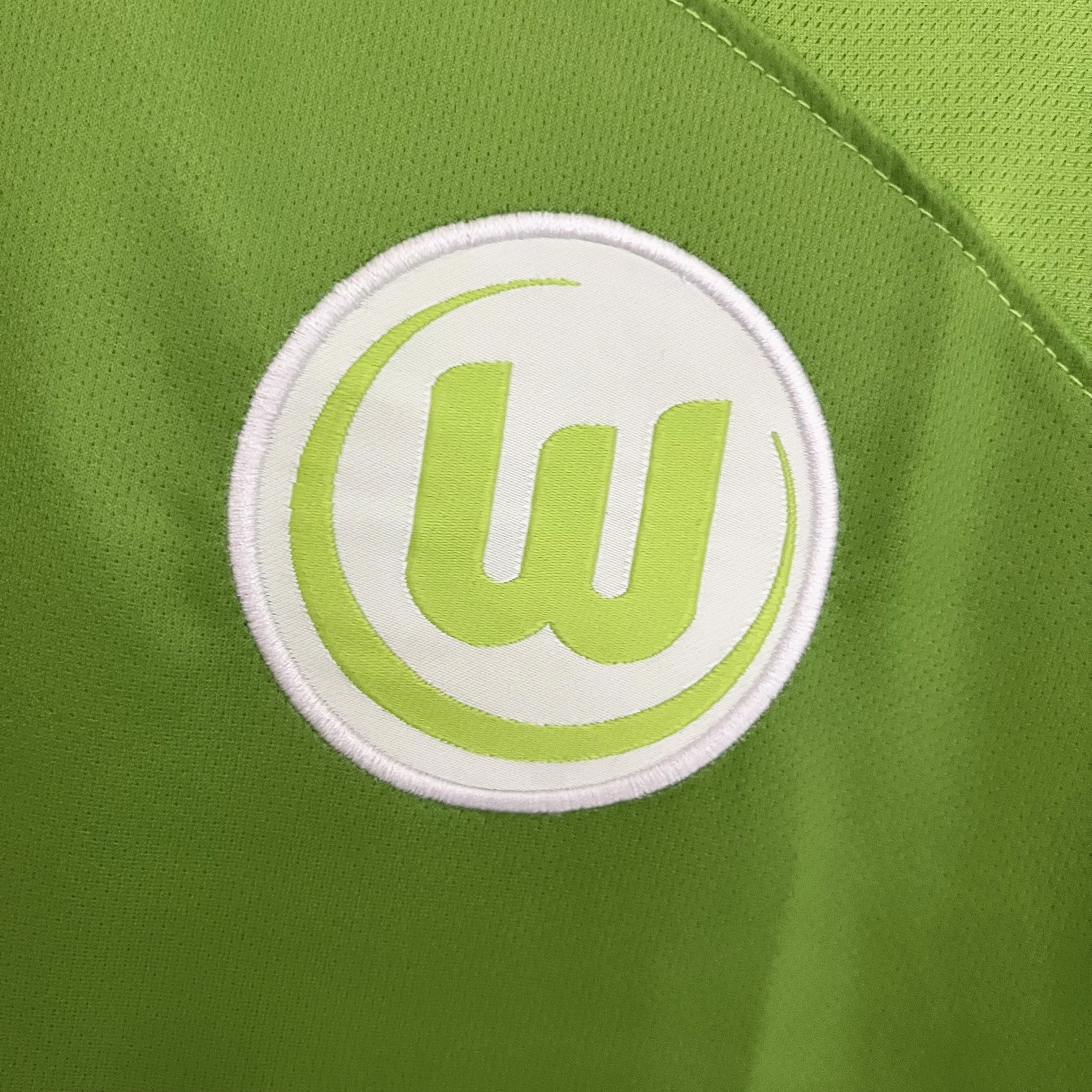 football fan keychains Camisa Wolfsburg I 23/24 - Verso - Torcedor