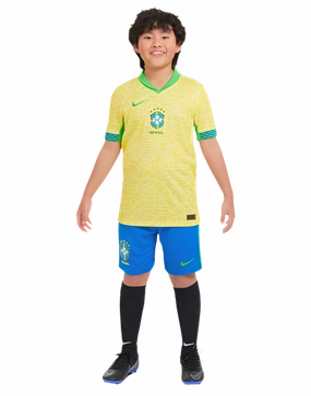 football fan scarves Conjunto Brasil I 24/25 - Verso - Infantil football club posters