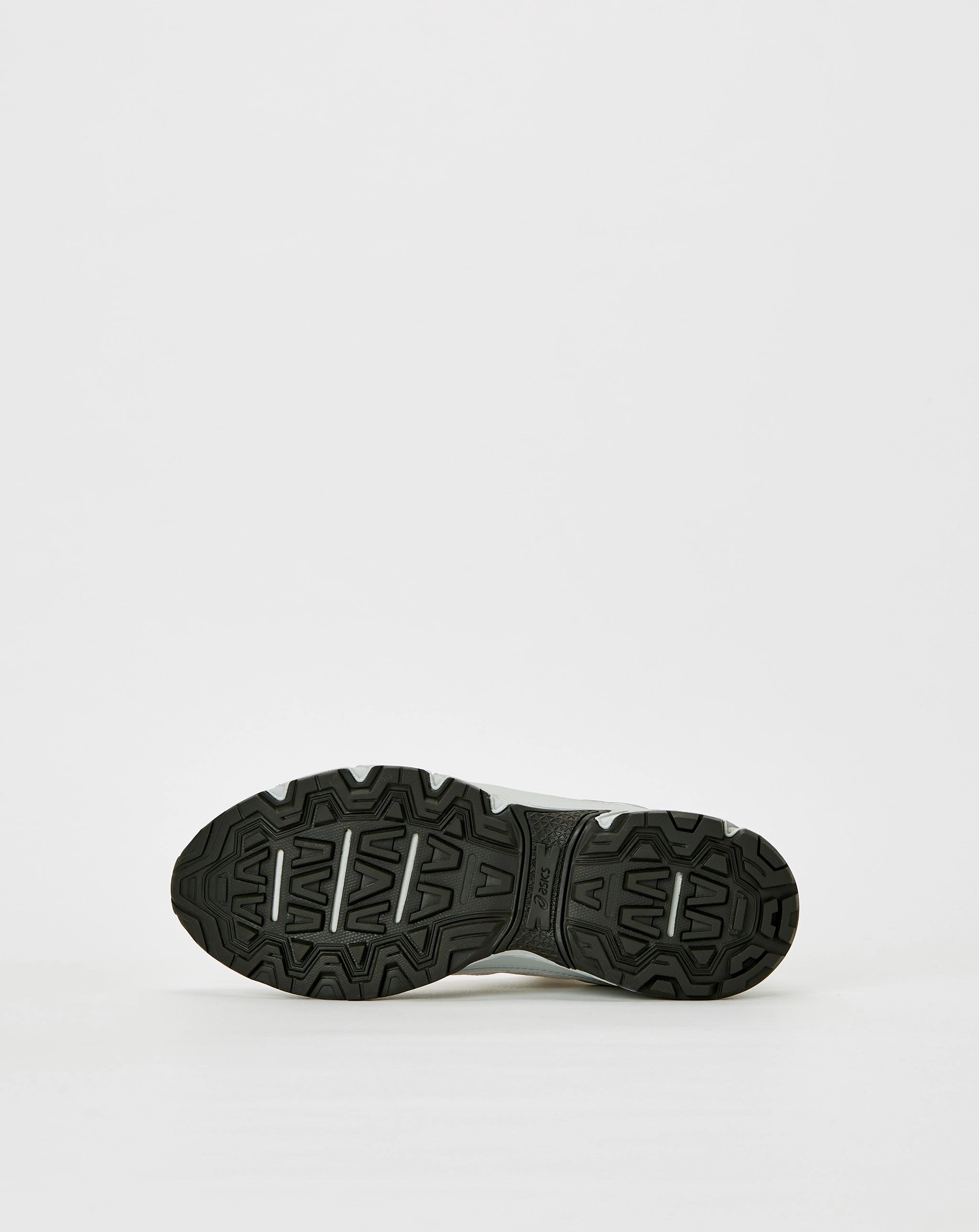 Hidden NY x Gel-Venture 6 Shield