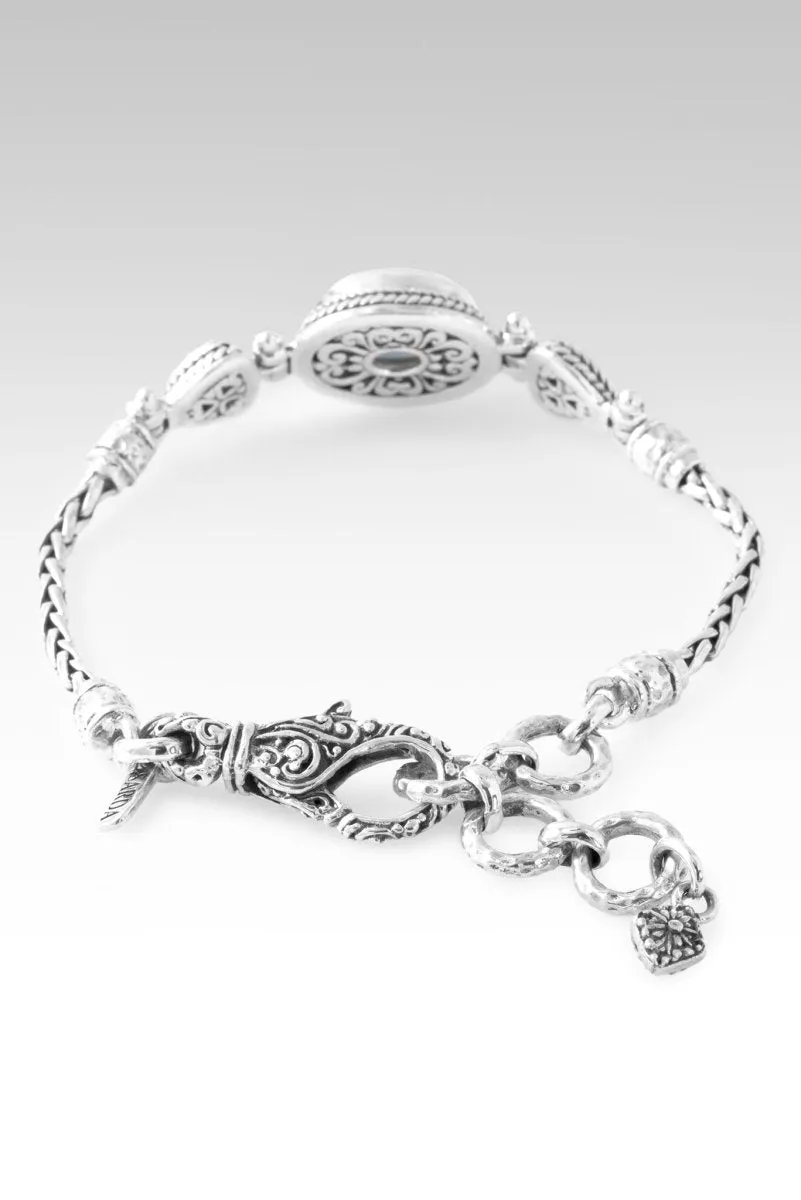 Hopeful Horizon Bracelet? in Aquamarine & Tanzanite