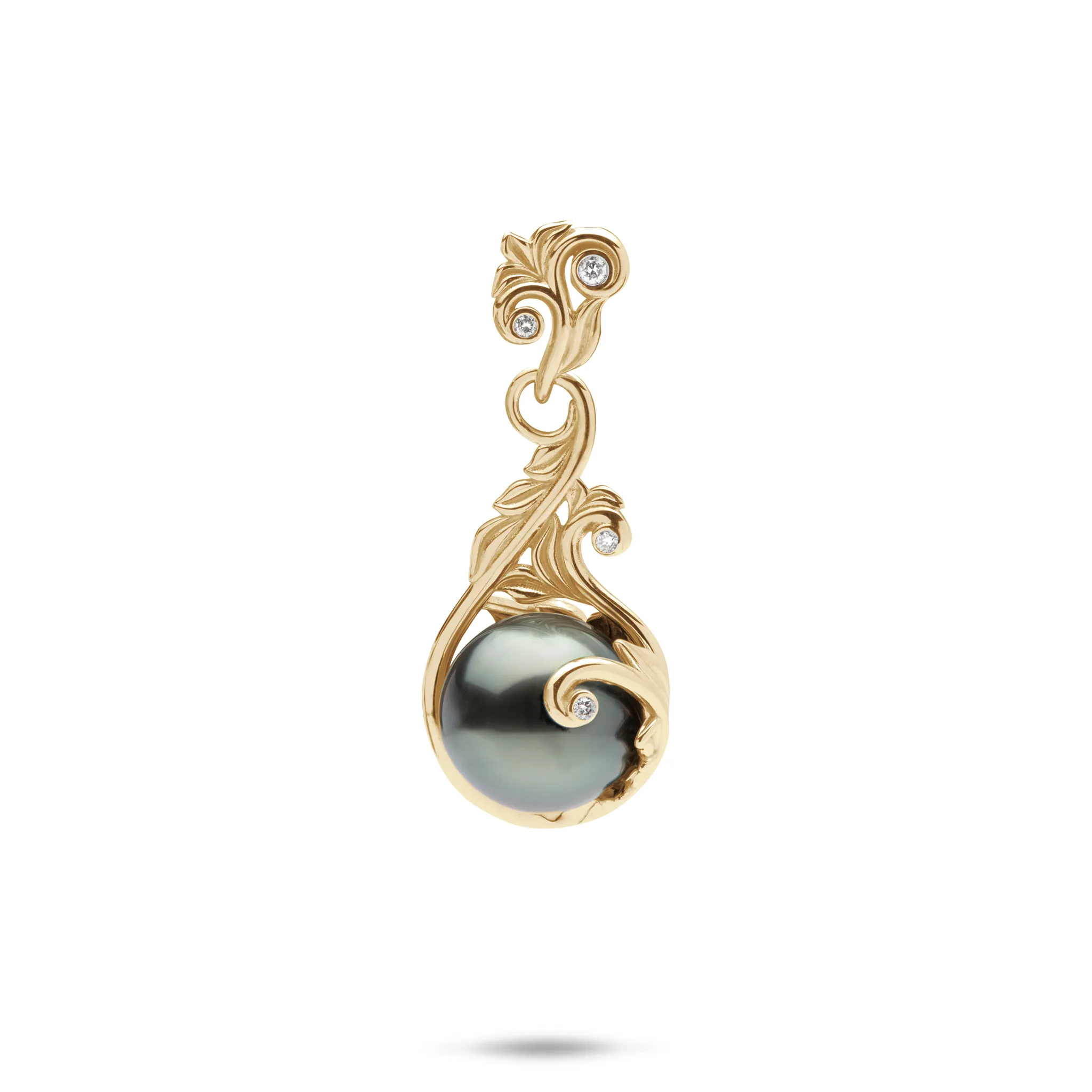 Living Heirloom Tahitian Black Pearl Pendant in Gold with Diamonds -9-10mm