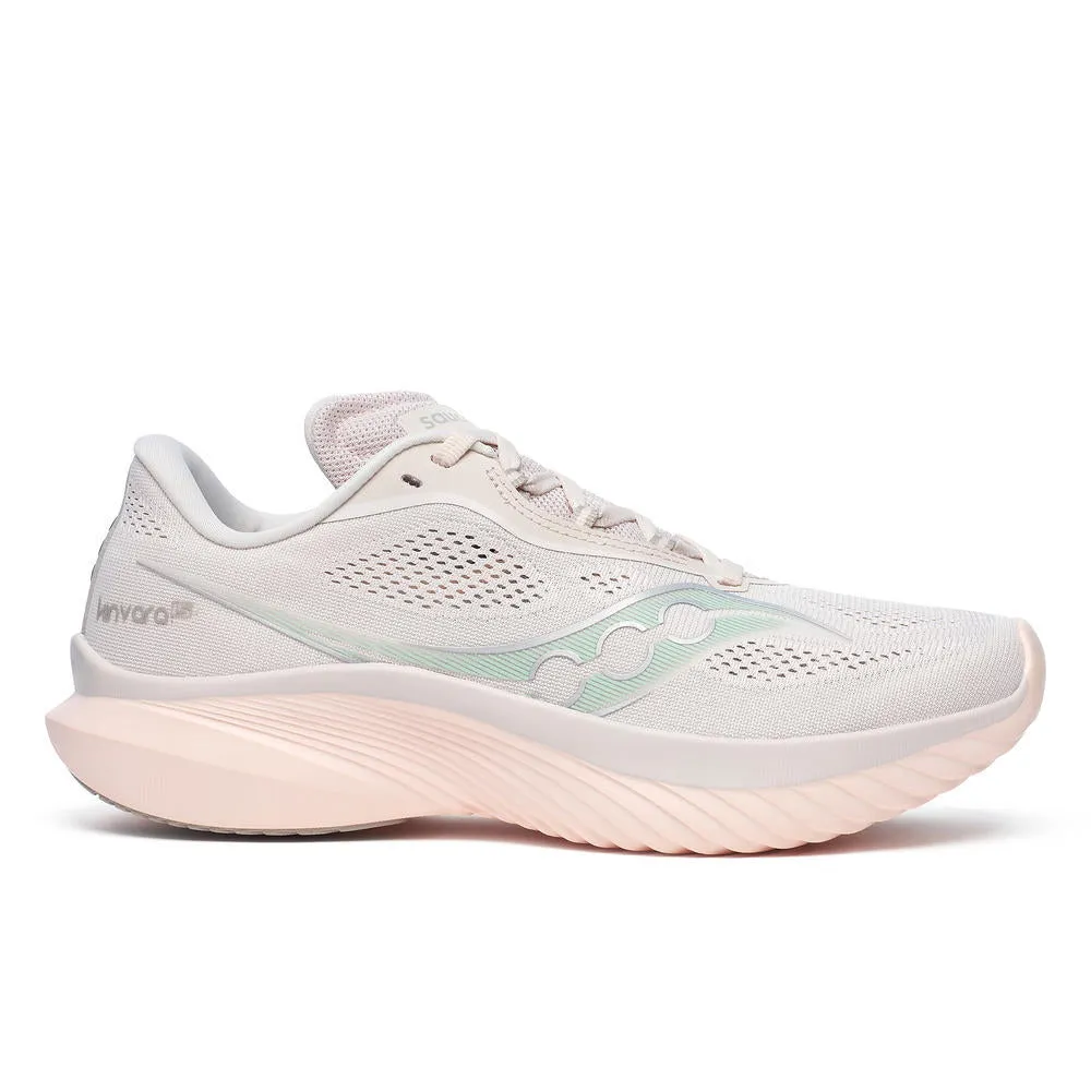 Memorabilia Women's Saucony Kinvara 15 Party Supplies