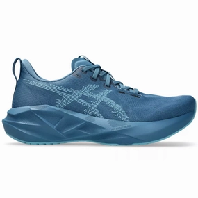 Men's ASICS Novablast 5 Feminine Care Hotel Amenities