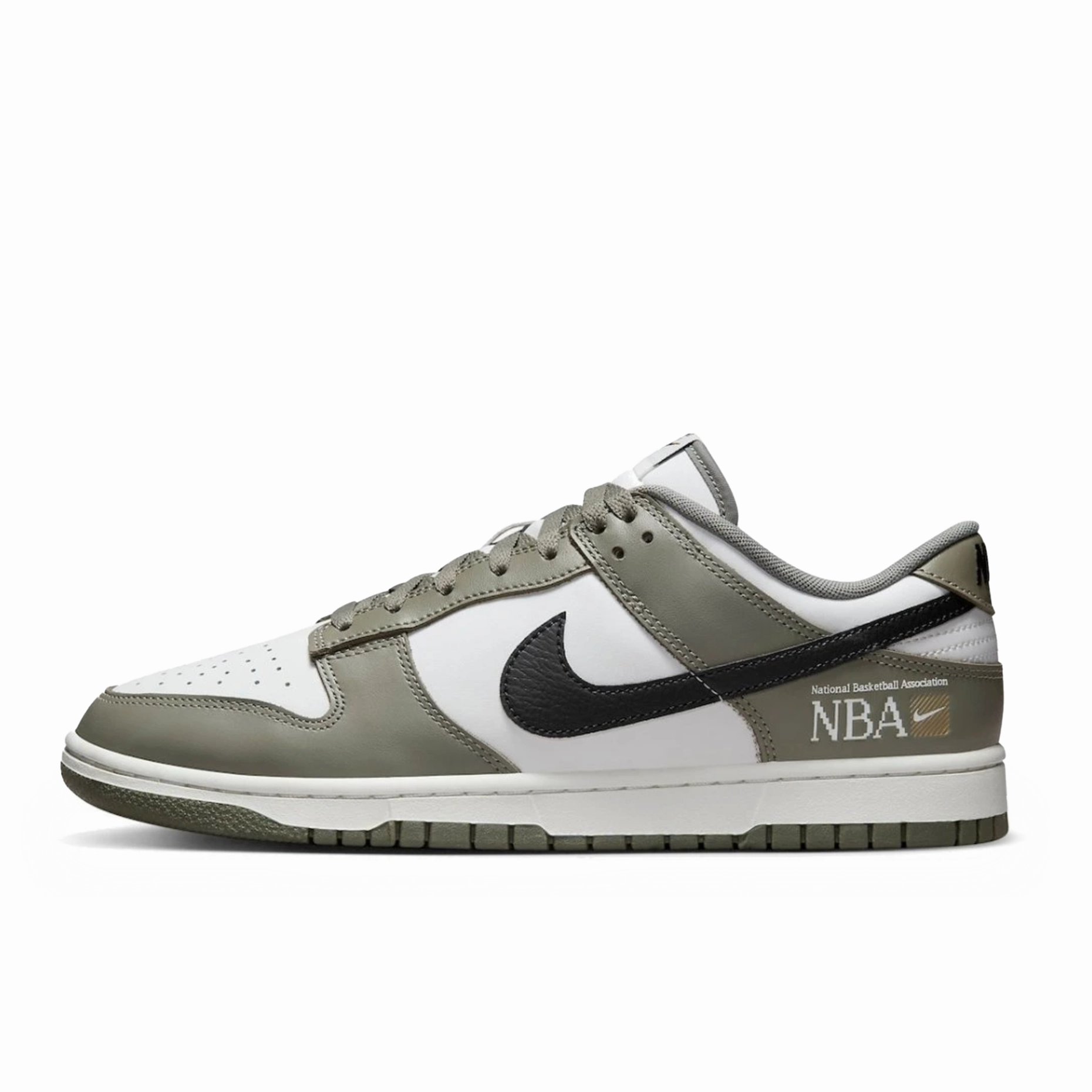 Nike Dunk Low NBA Paris