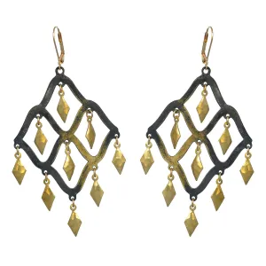 Noir Taru Earrings