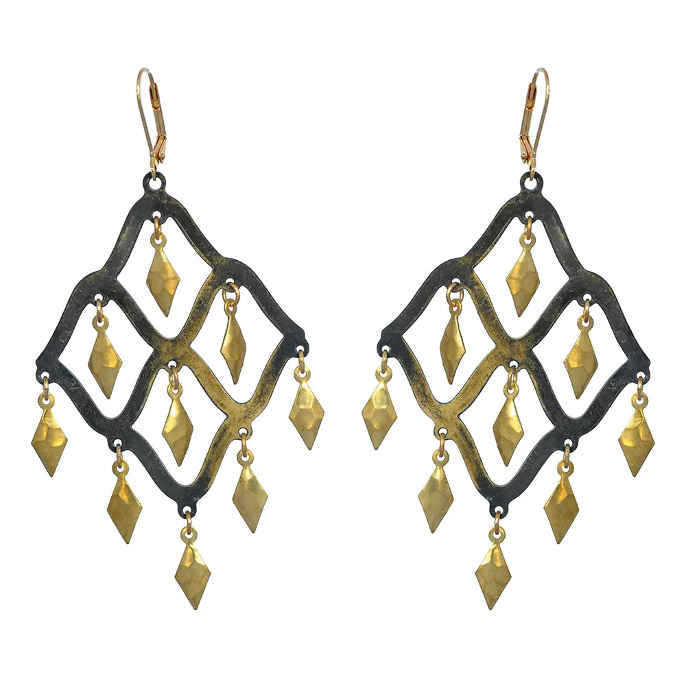 Noir Taru Earrings
