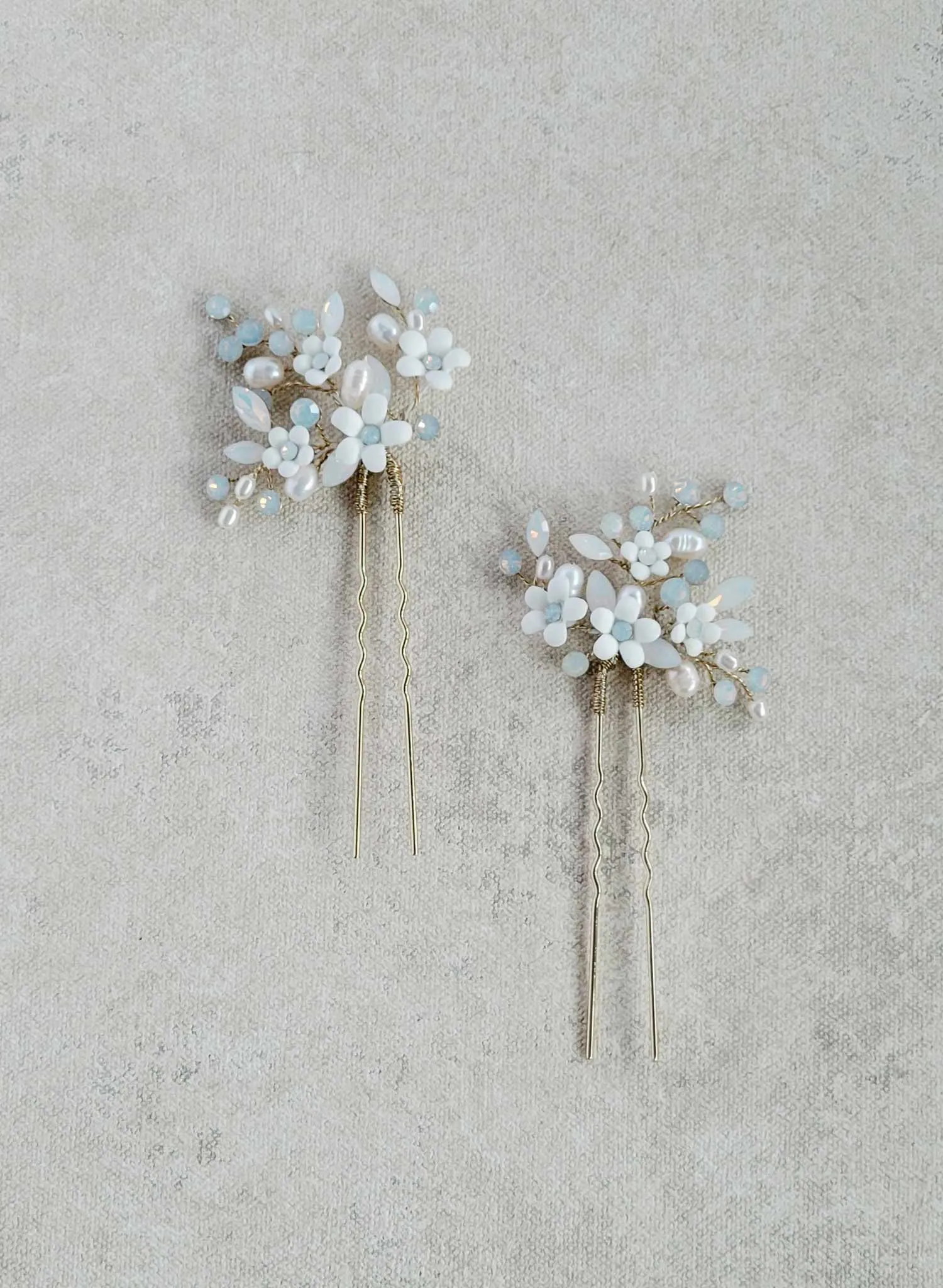 Opals and petite daisies spray bobby pin set of 2 - Style #2502