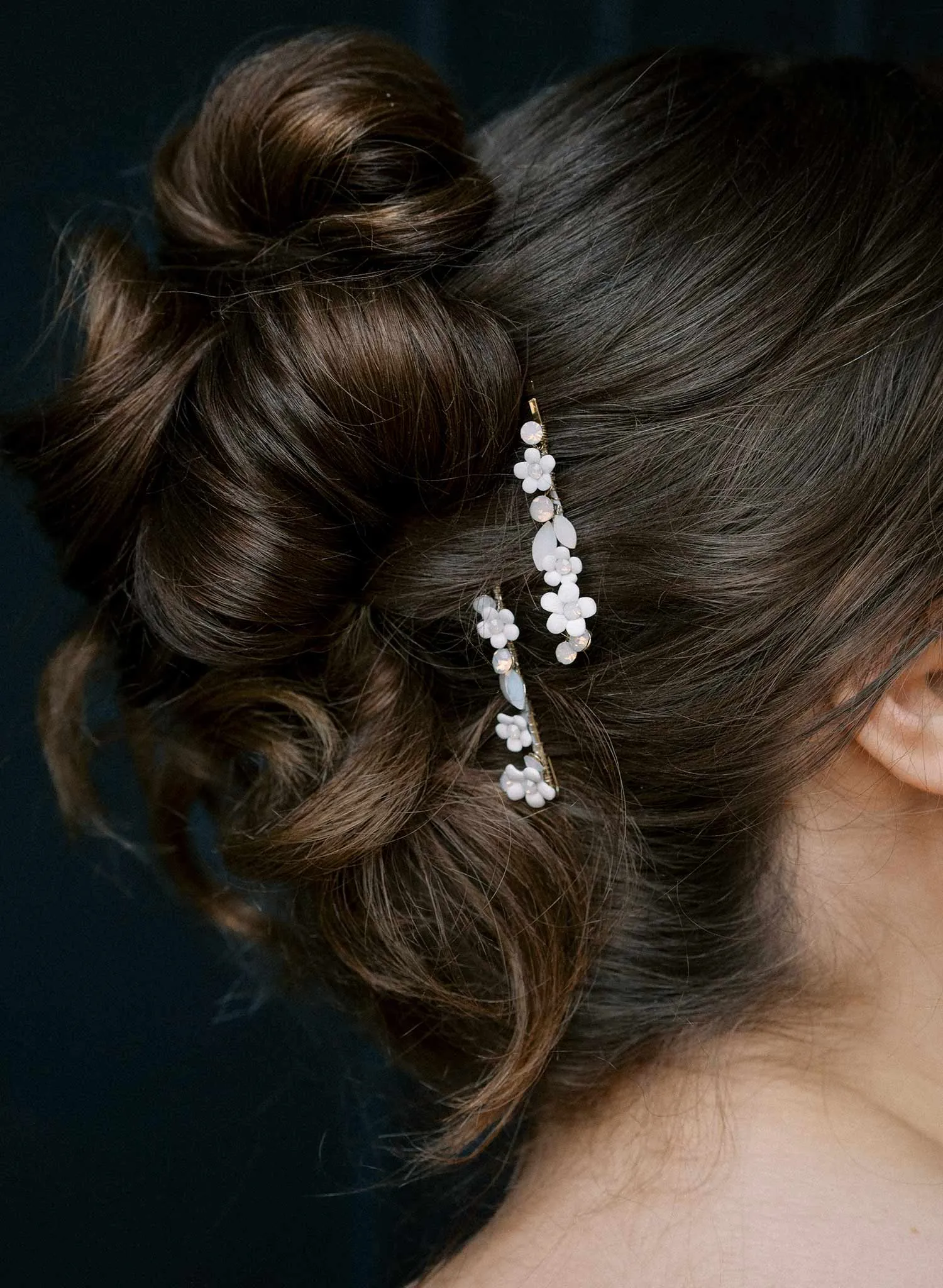 Petite Daisies bobby pins - Style #2506