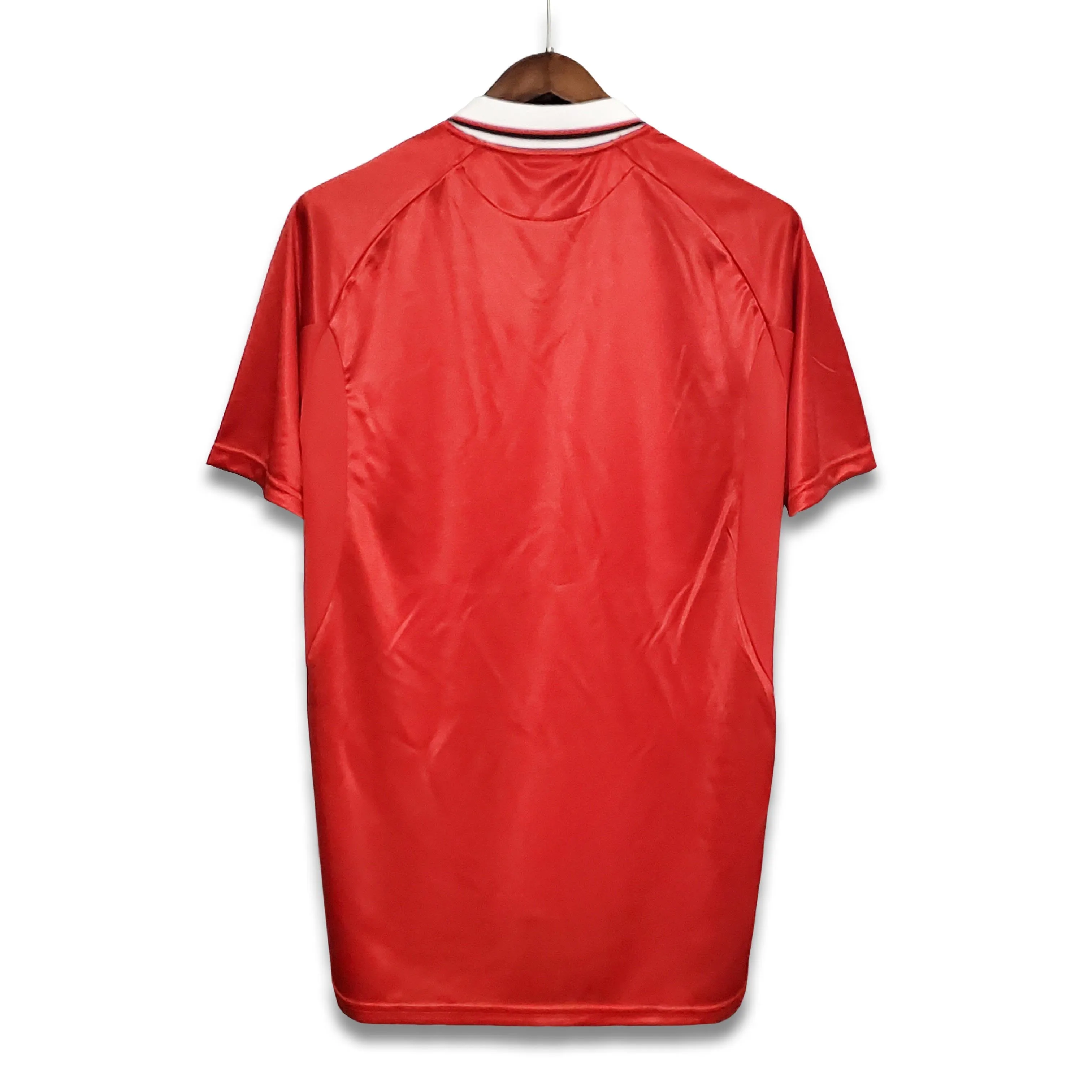 premier league hoodies Camisa Manchester United Edio Especial 99/00 - Verso - Retr