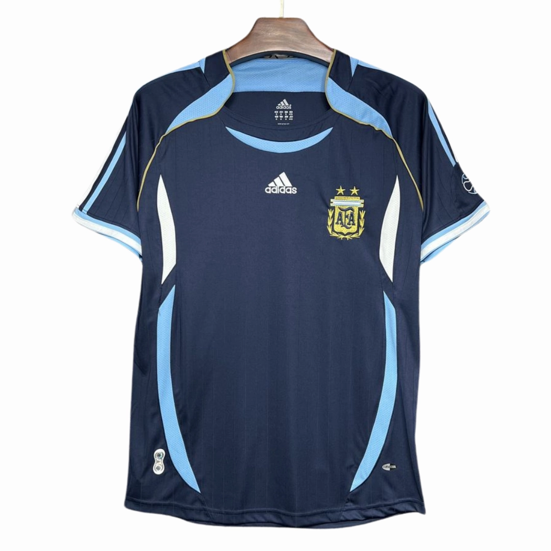 premier league towels Camisa Argentina II 06/07 - Verso - Retr football club water bottles
