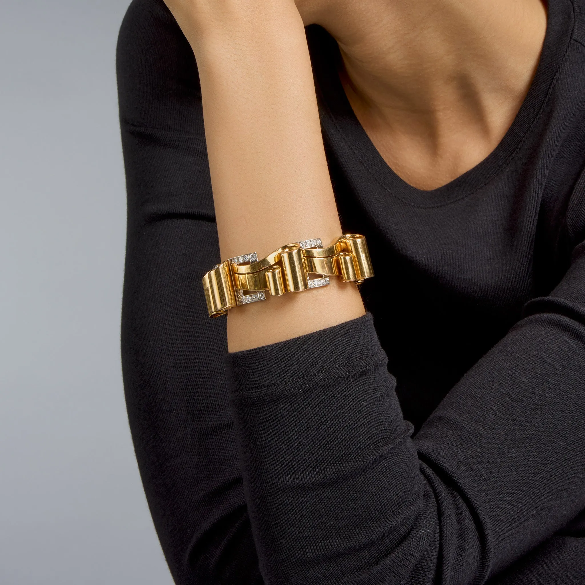 Retro 18K Gold and Diamond Bracelet