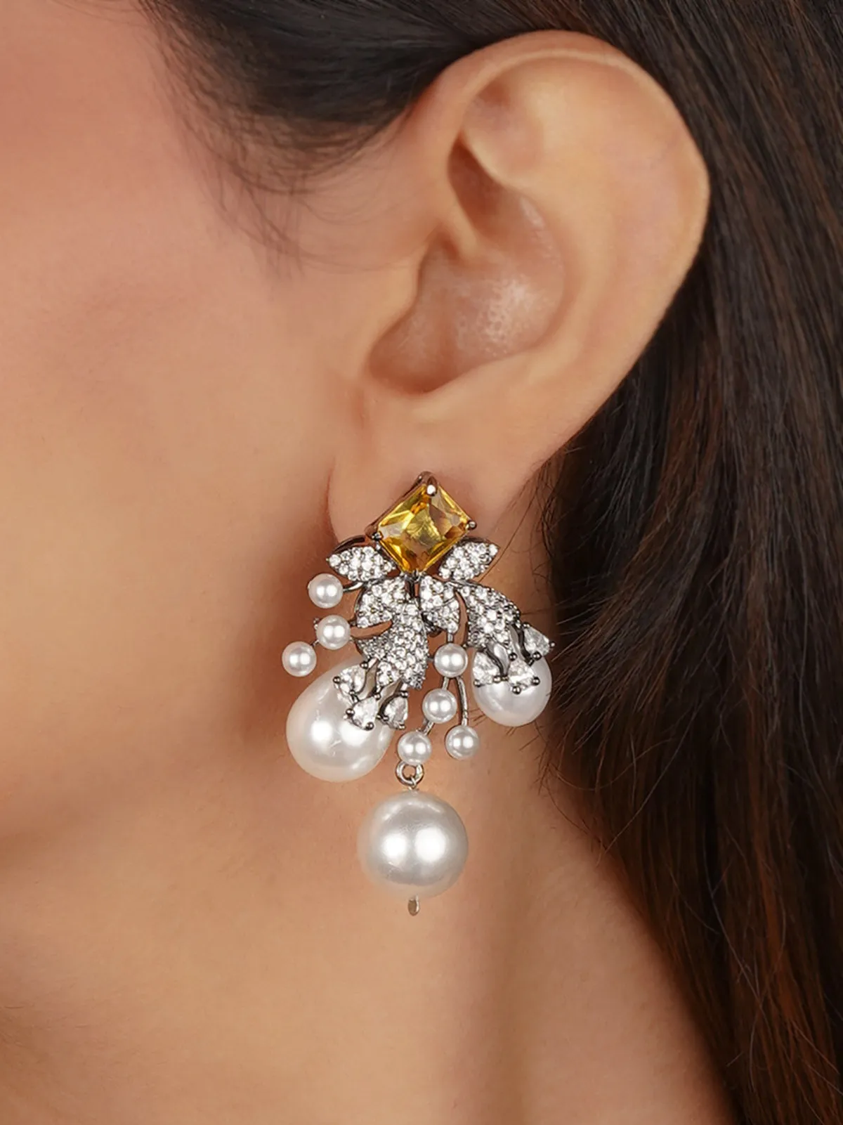 Silver Plated Faux Diamond Earrings - CZEAR589