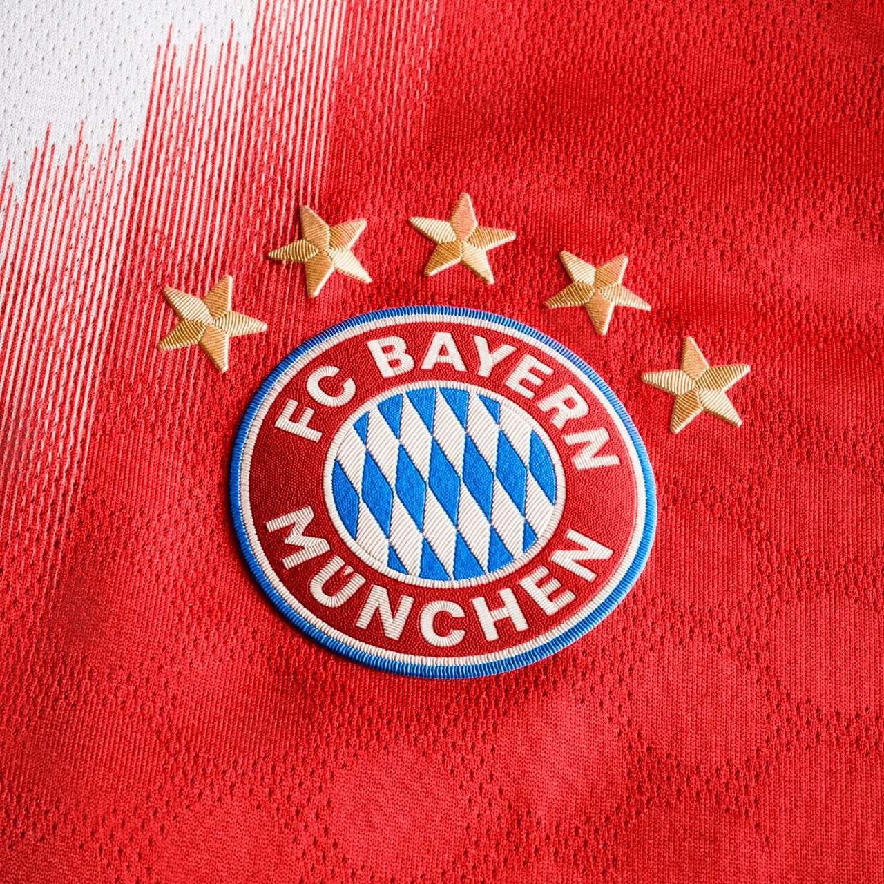 soccer fan hoodies Camisa Bayern de Munique I 25/26 - Verso - Jogador