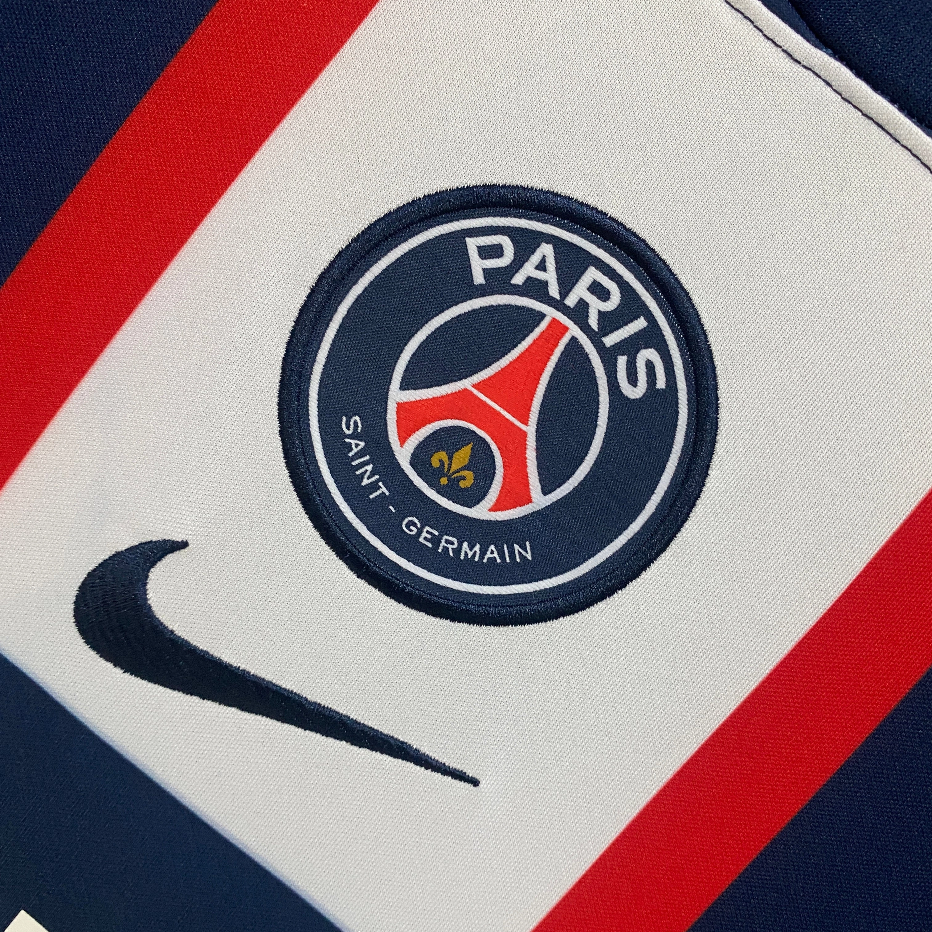 soccer fan pins Camisa PSG I 22/23 - Verso - Retr