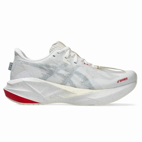 Travel Women's ASICS Novablast 5 Size Chart
