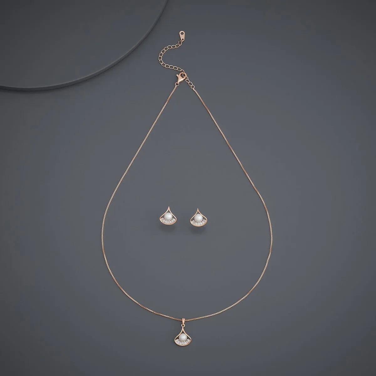 Trendy Necklace 184006