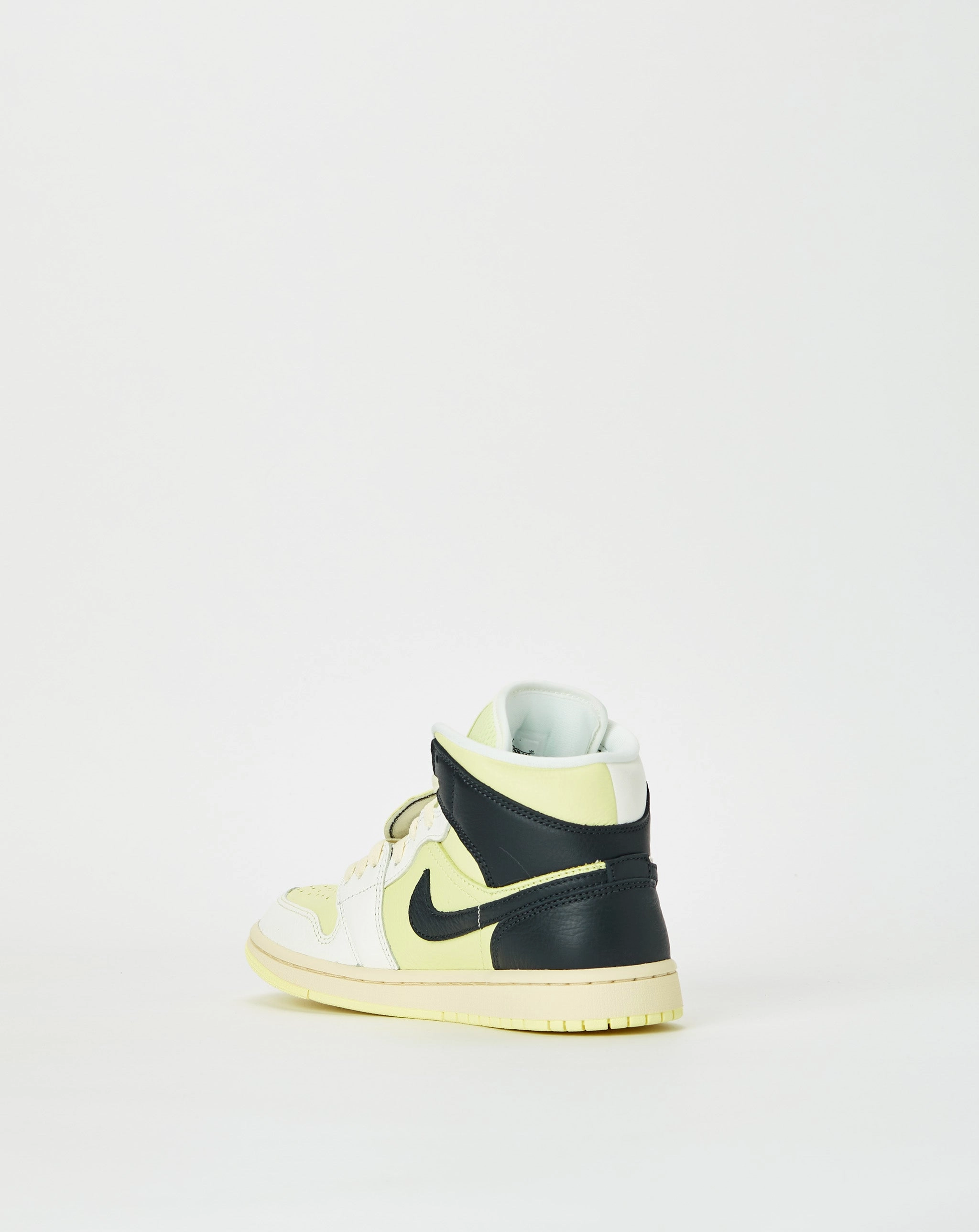 Women's Air Jordan 1 Mid SE