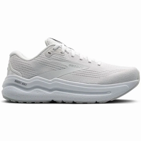 Women's Brooks Ghost Max 2 Fan Gear Cleaning Services